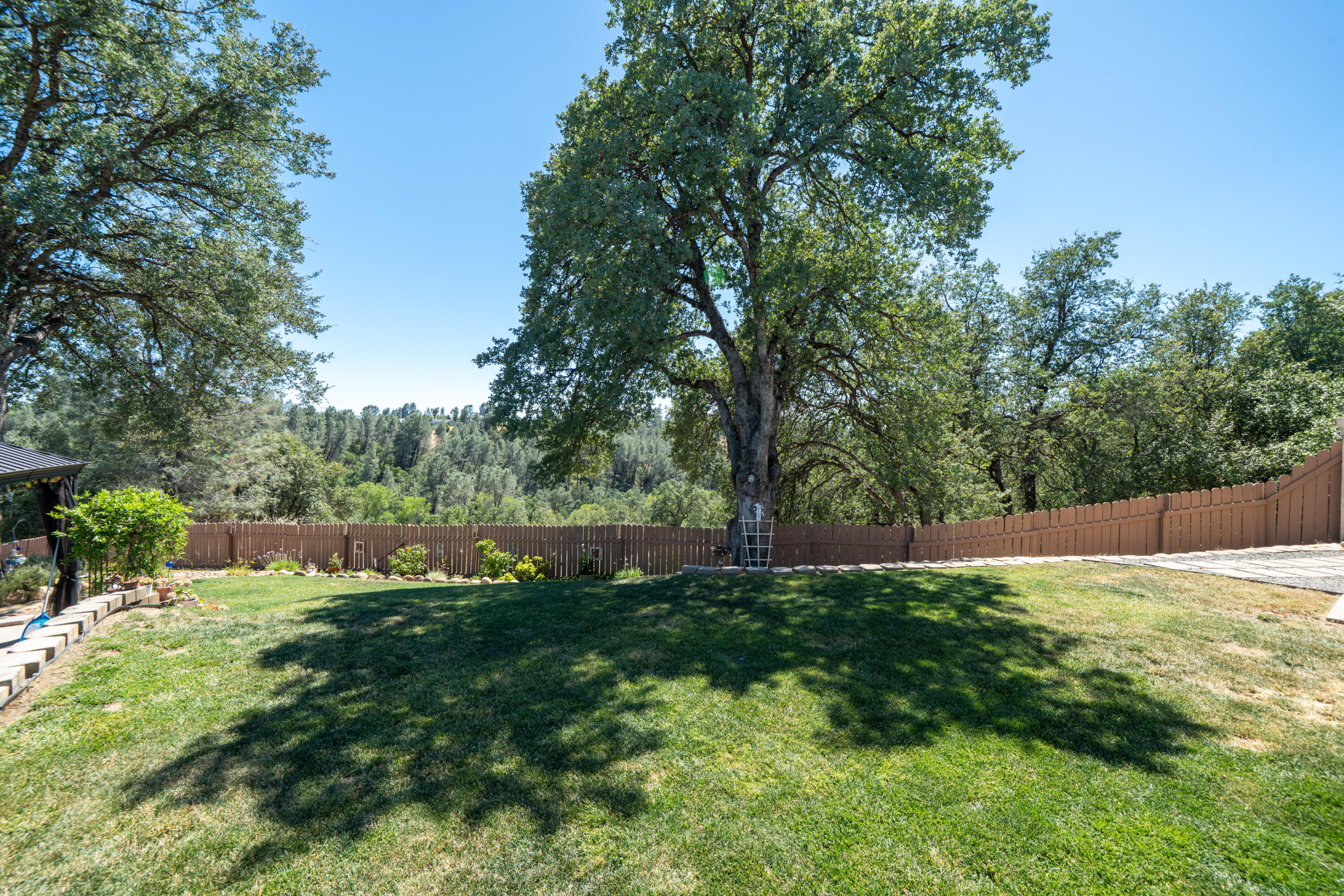 main property photo 102