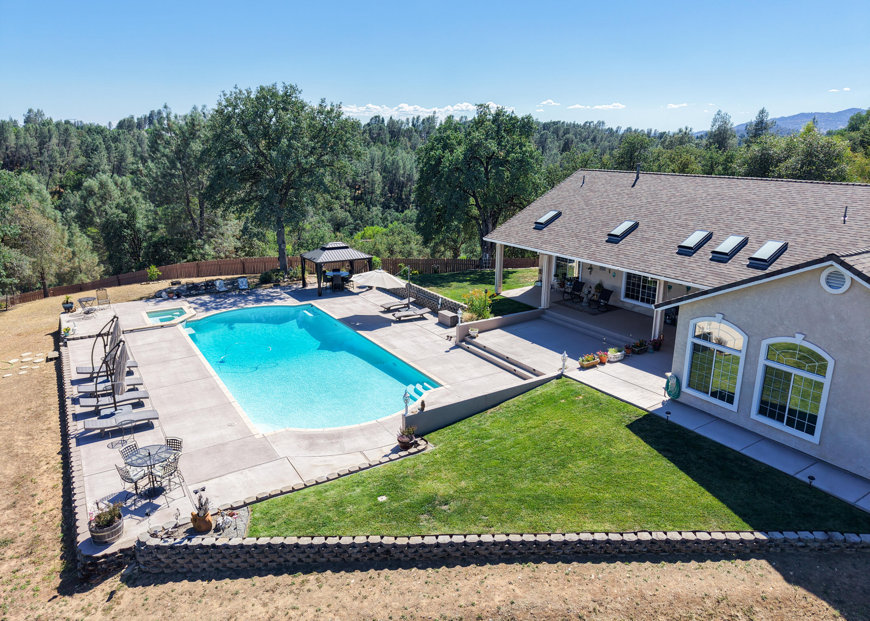 main property photo 121