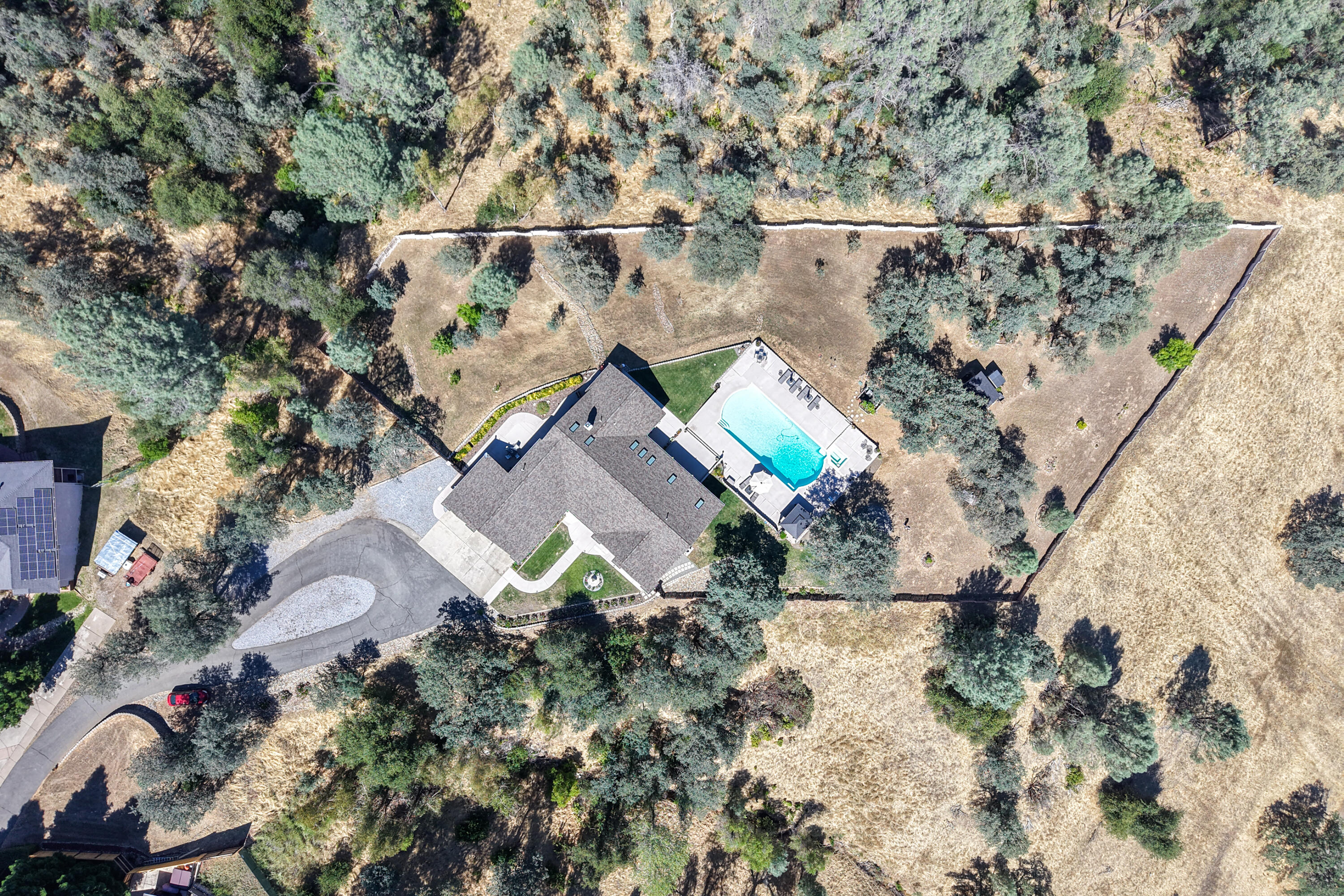 main property photo 124