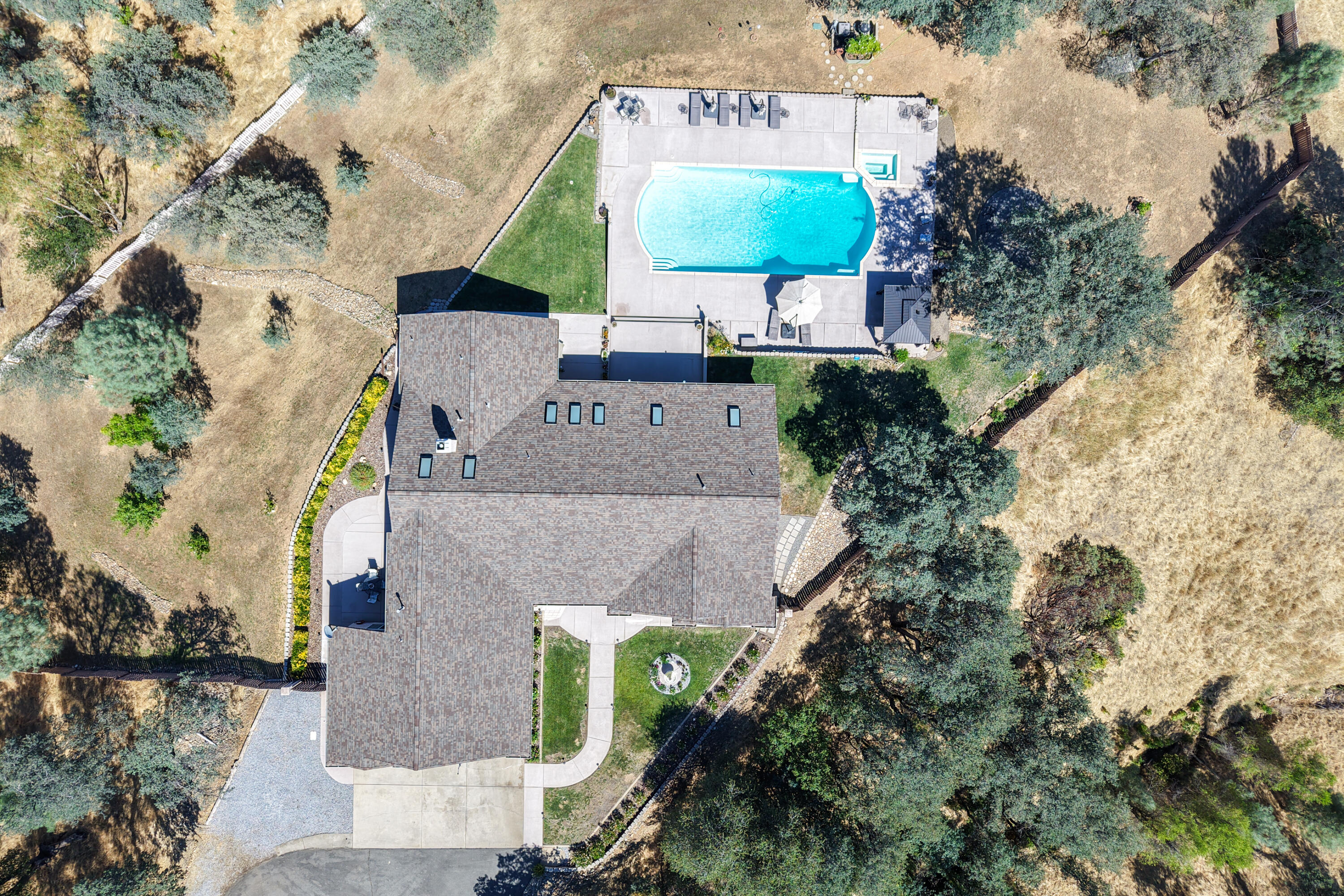 main property photo 125