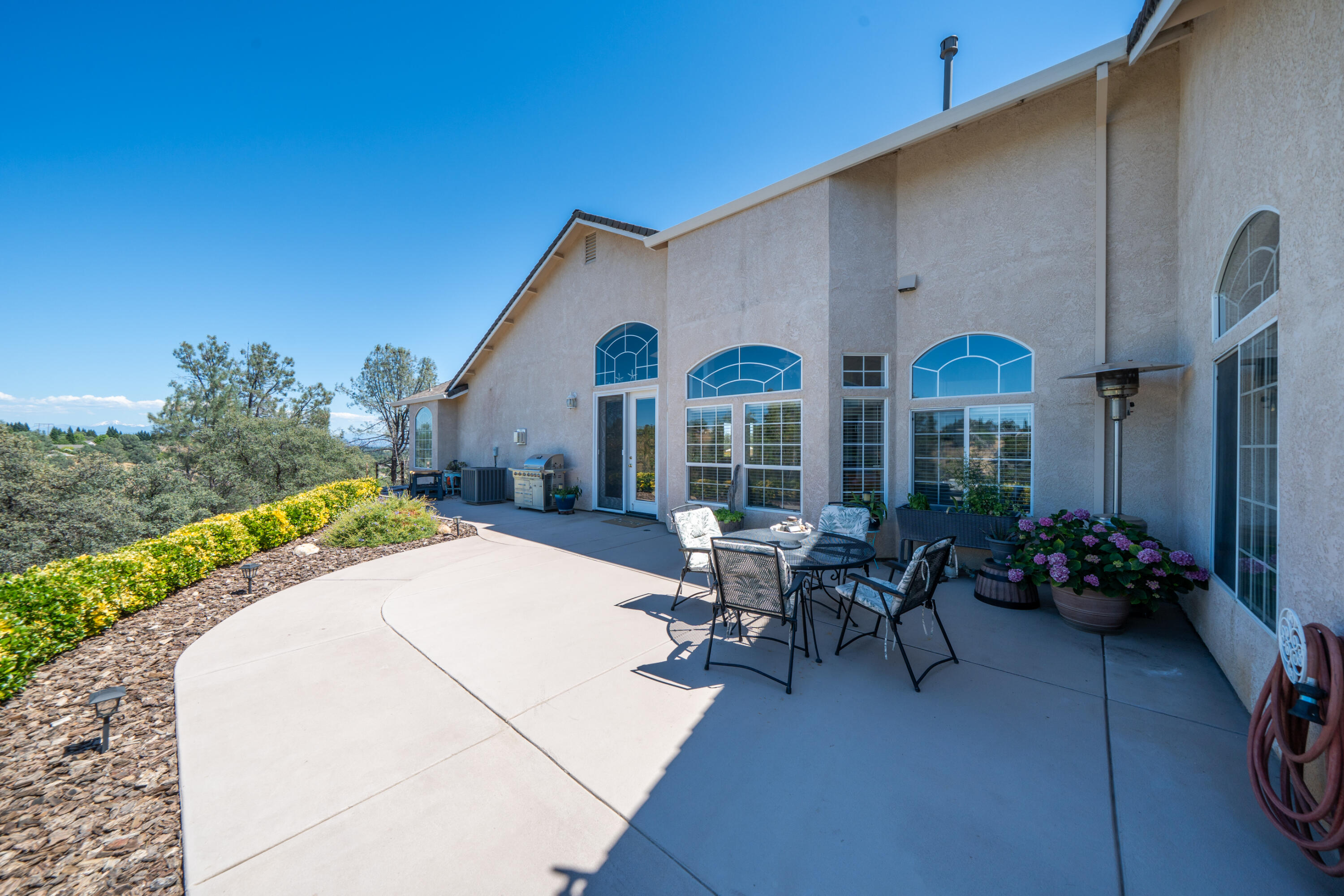 main property photo 57