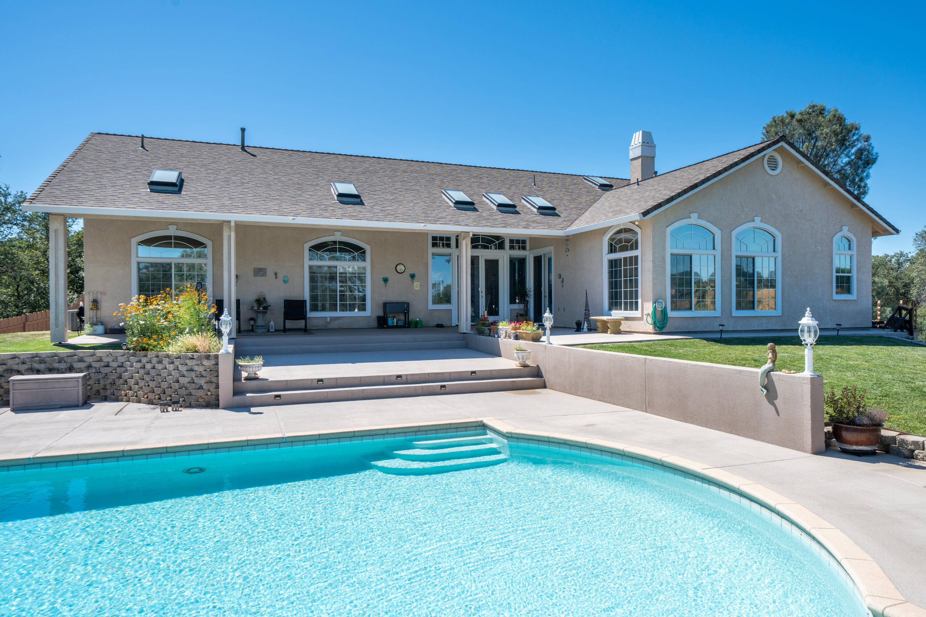 main property photo 84