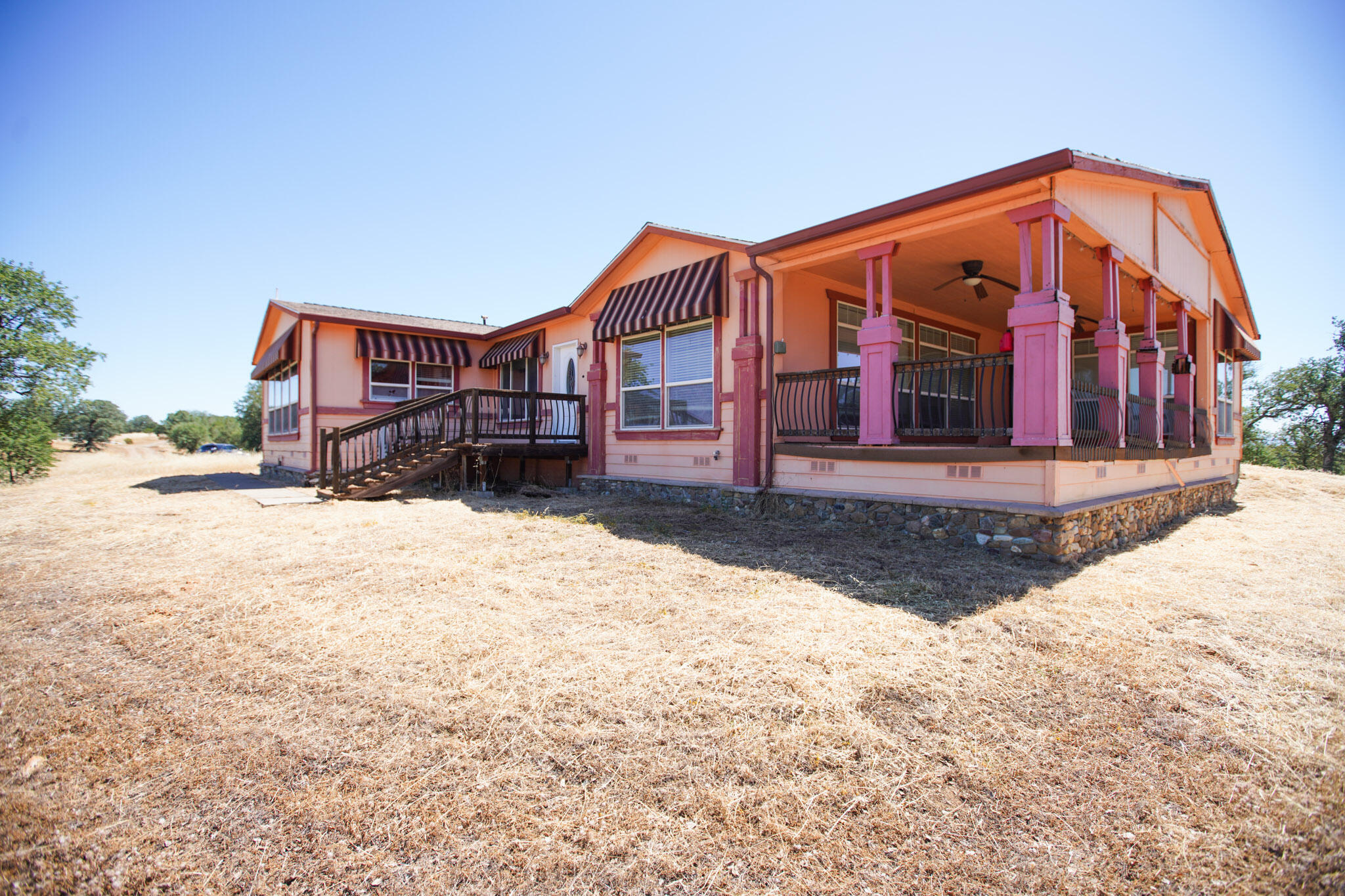 main property photo 43