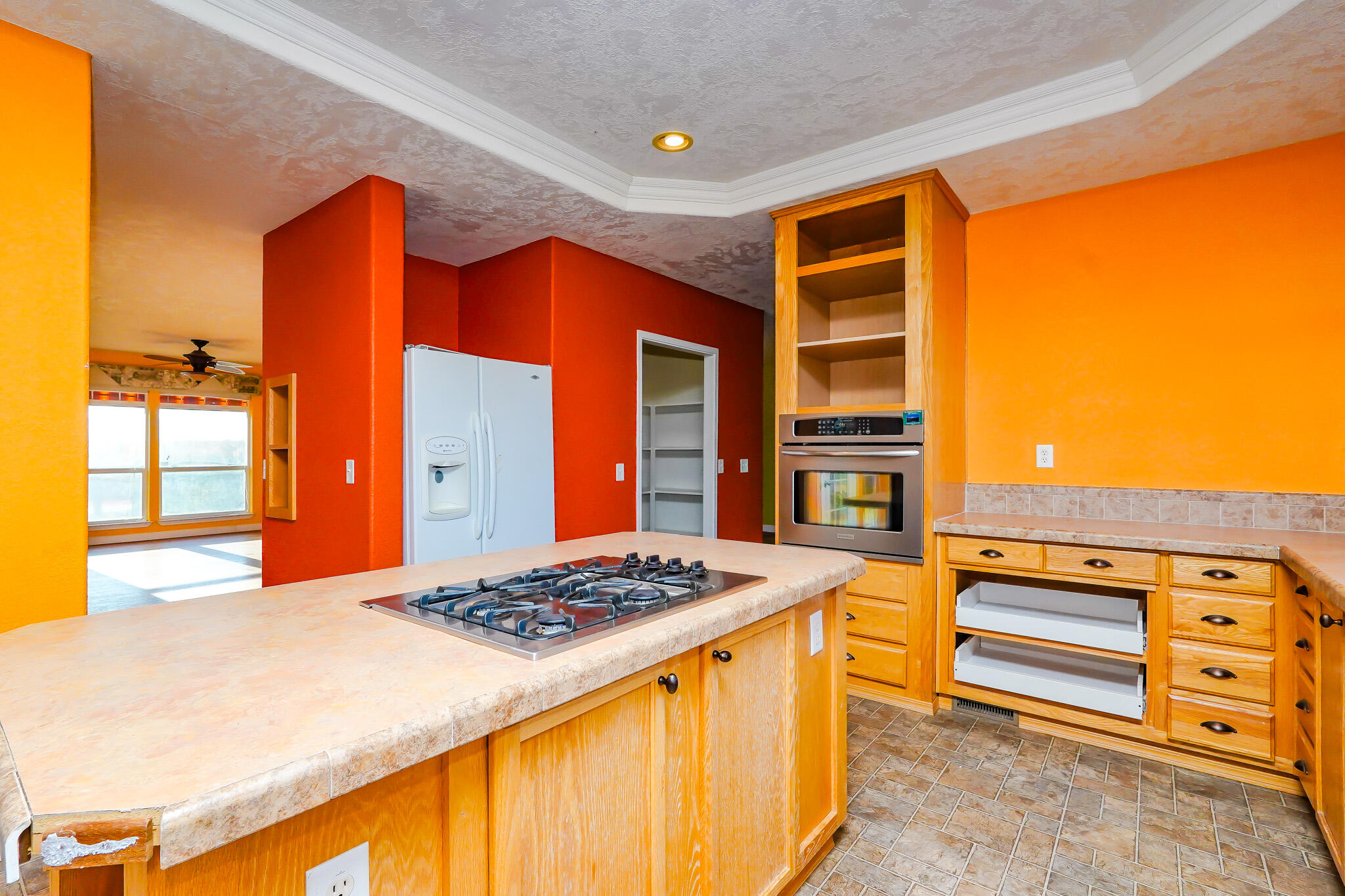 main property photo 47