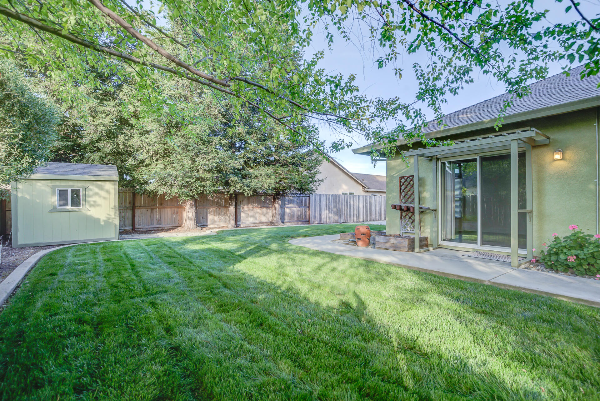 main property photo 44