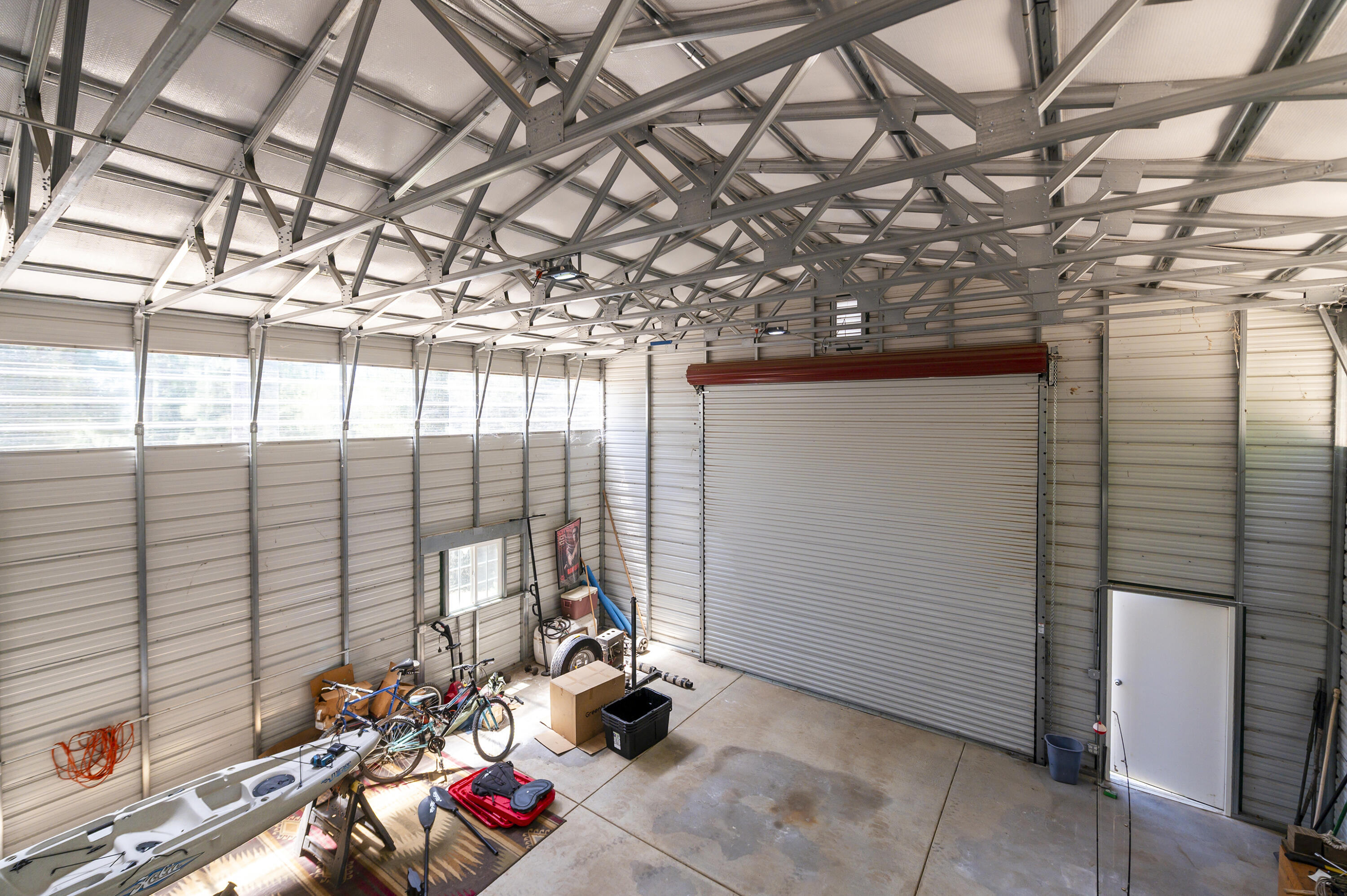 main property photo 41