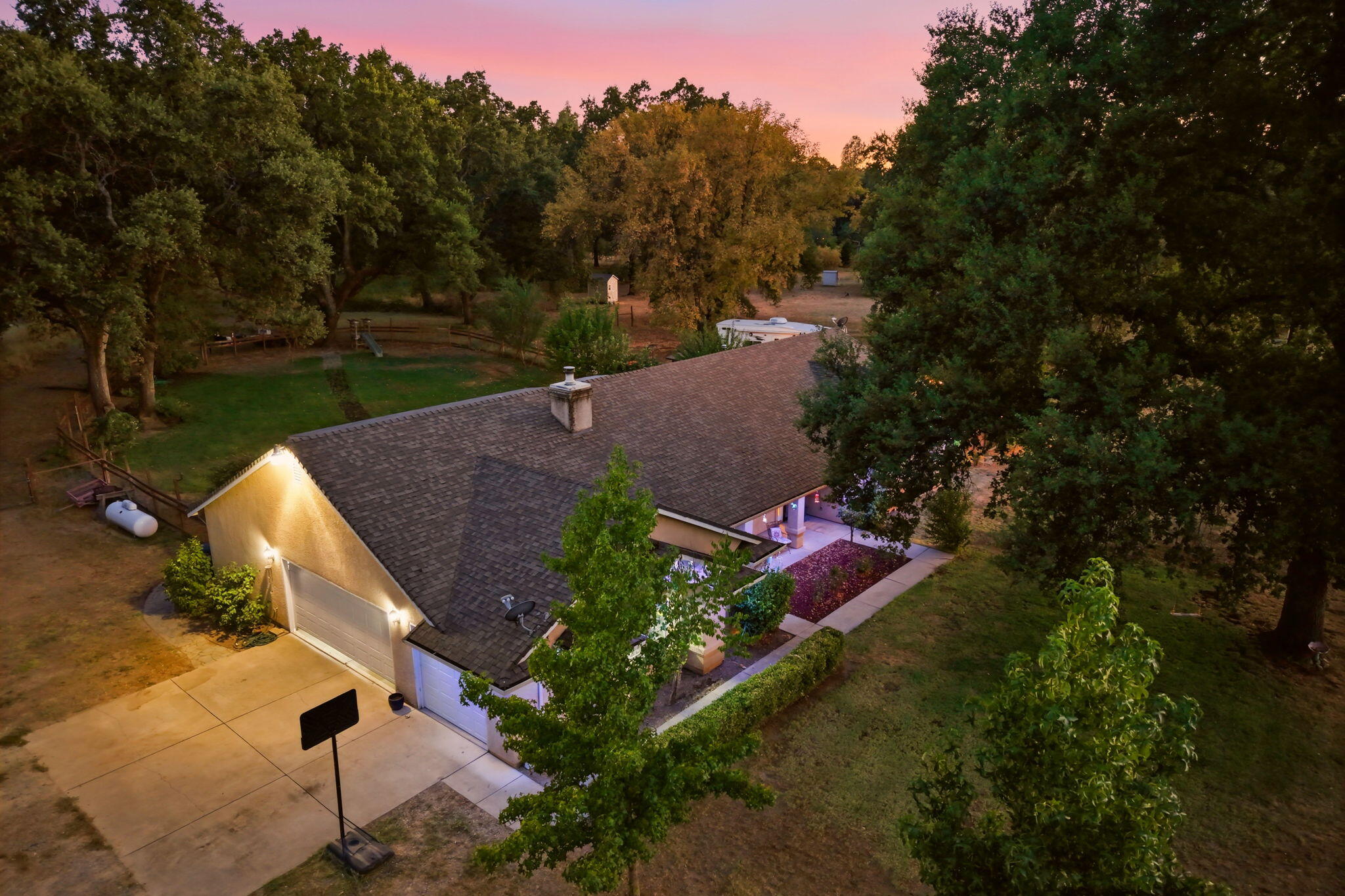main property photo 56