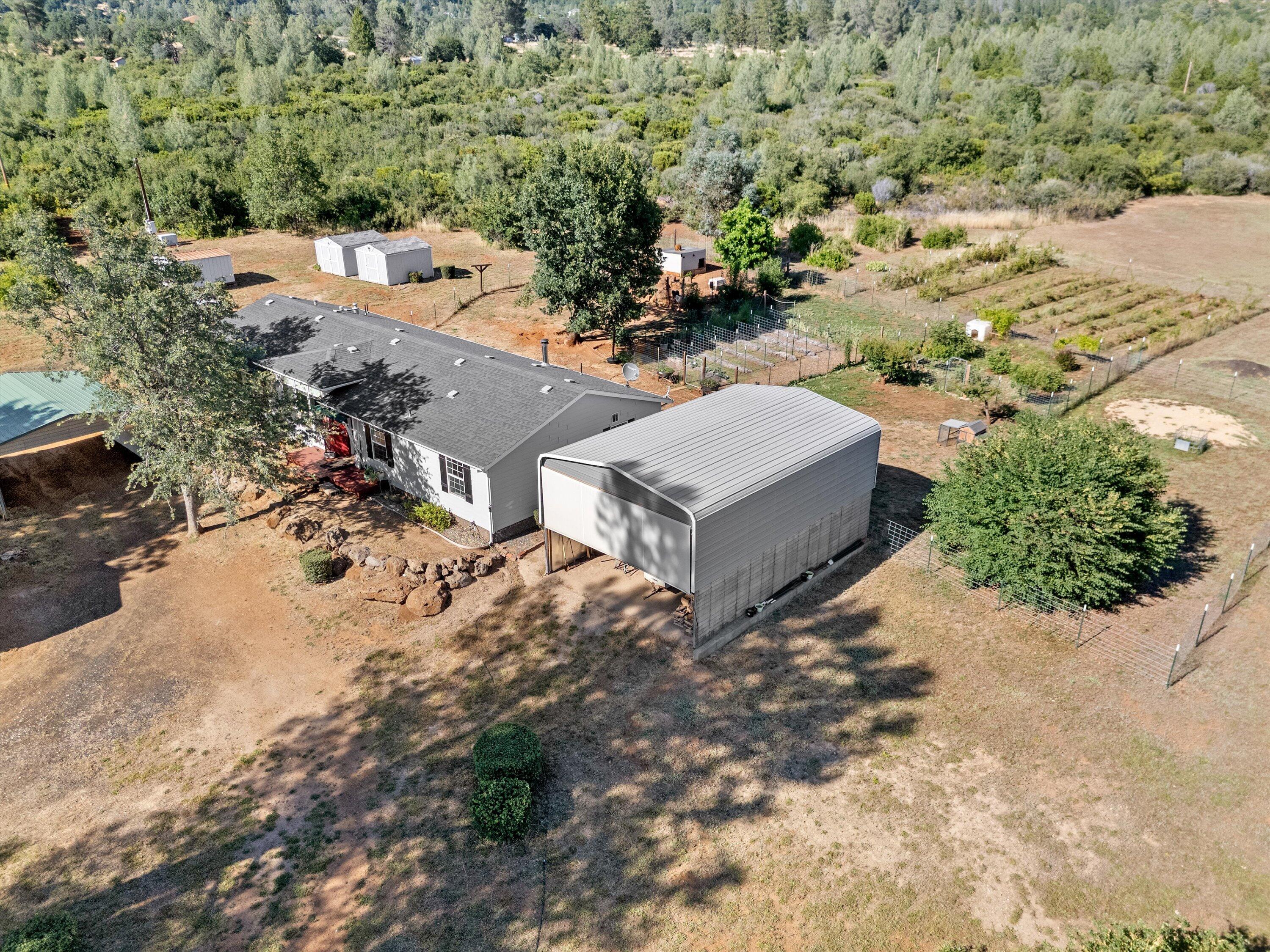 main property photo 50