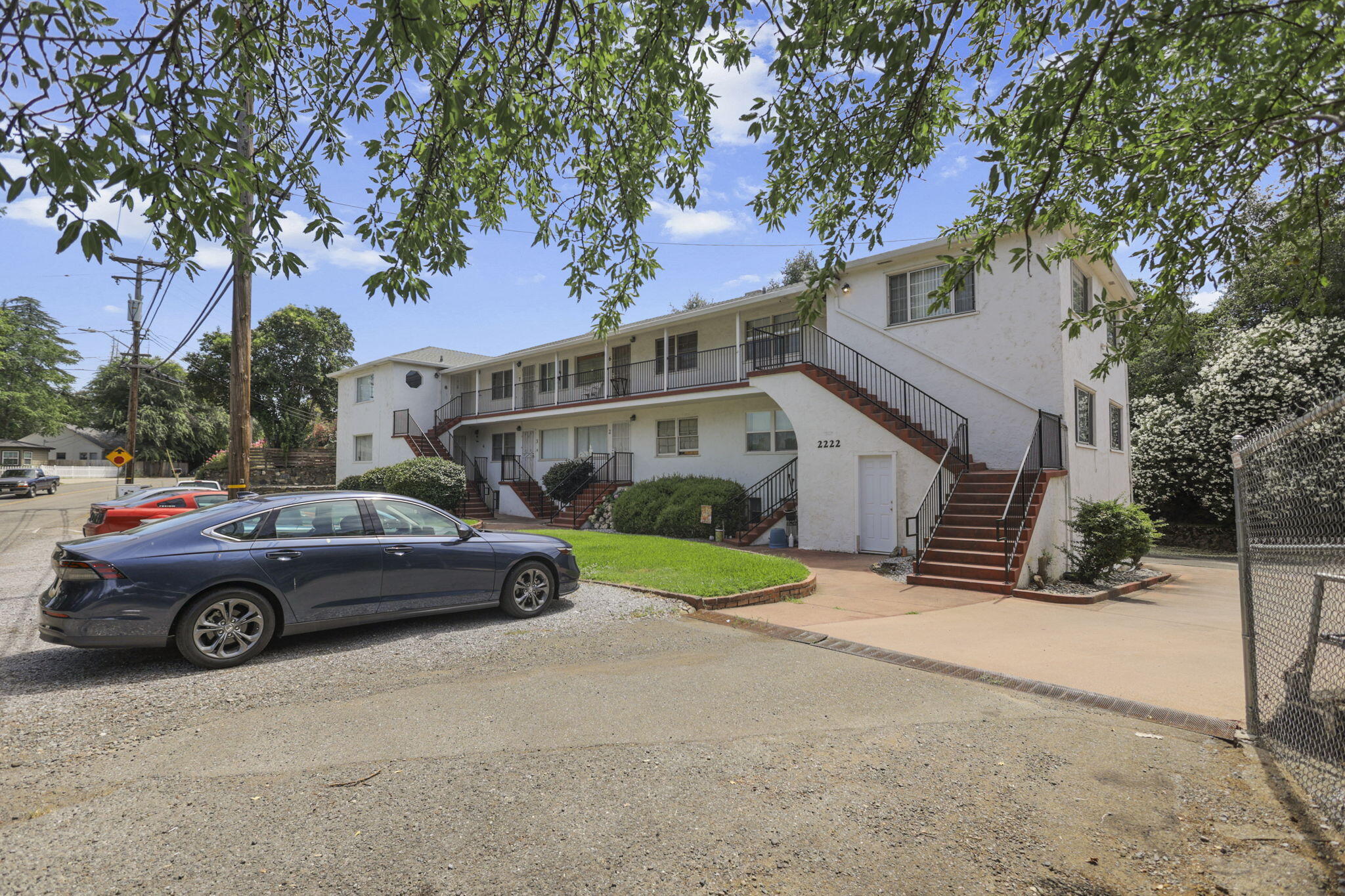 main property photo 23