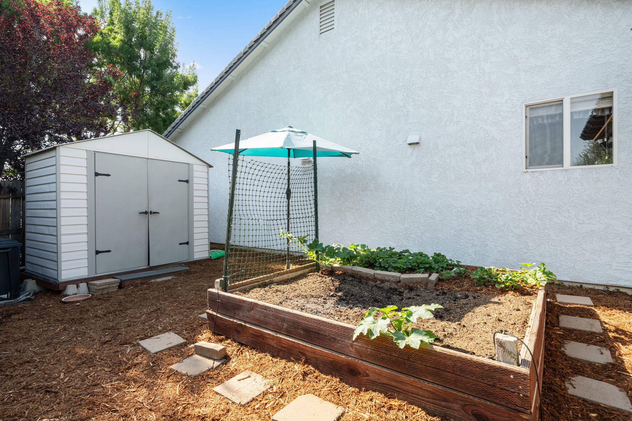main property photo 49