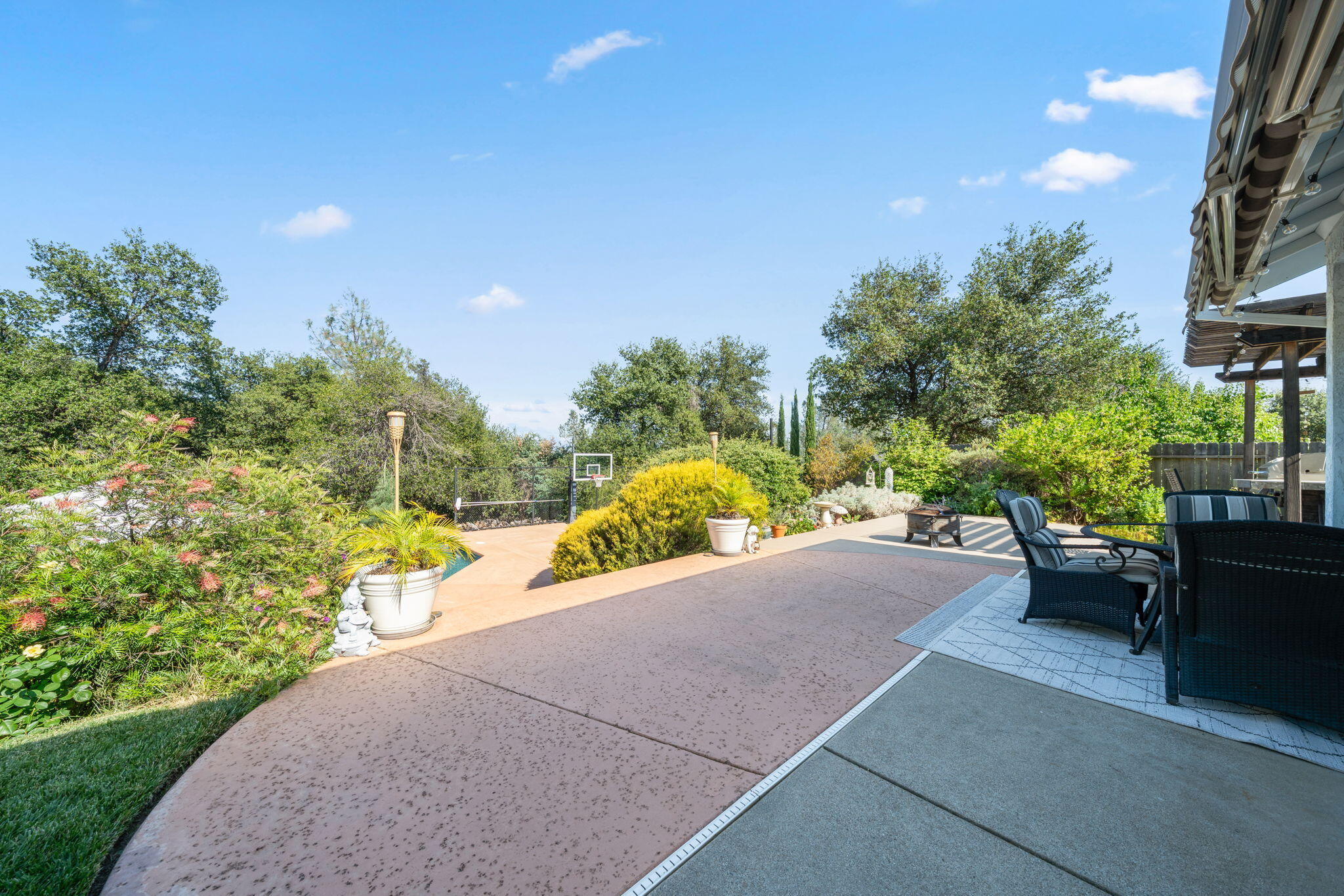 main property photo 58