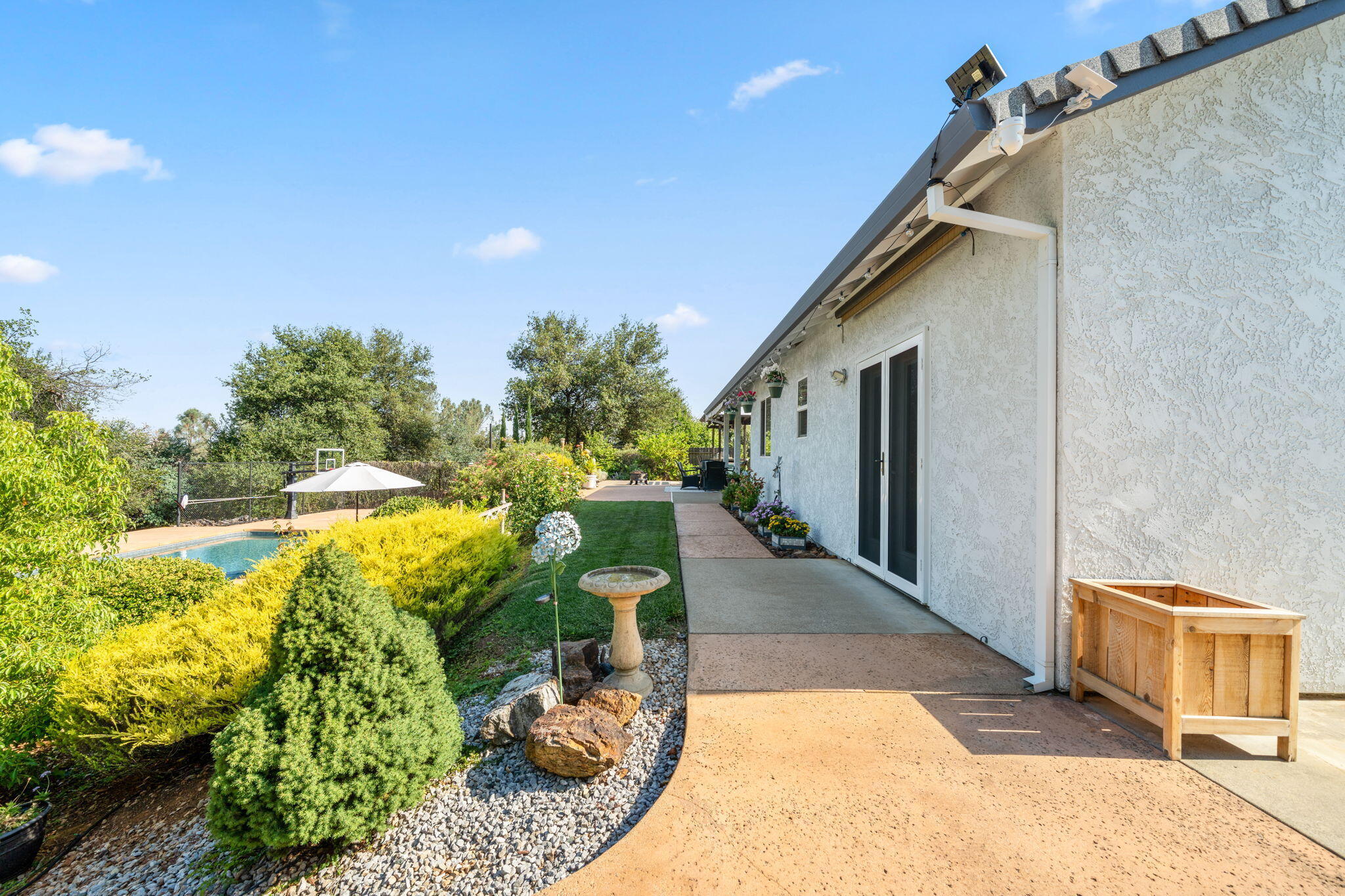 main property photo 59