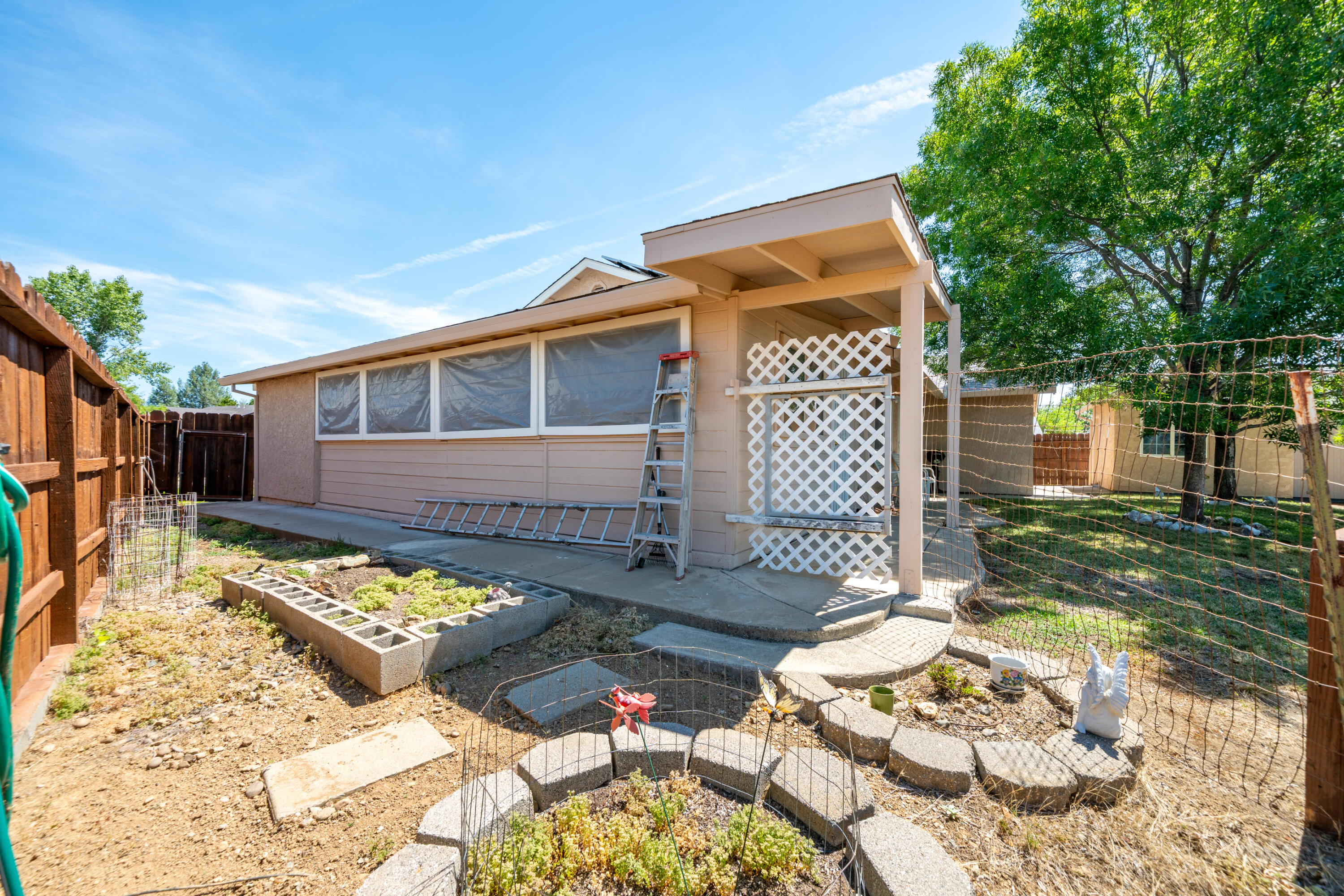 main property photo 54