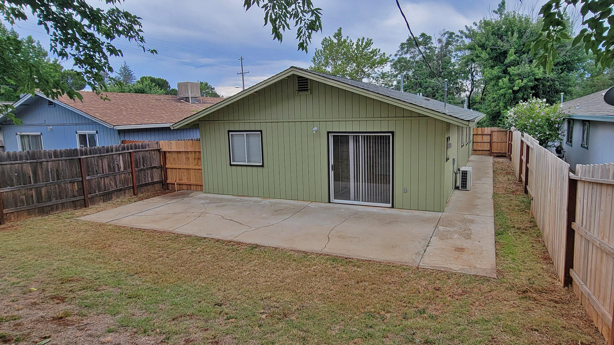 main property photo 17