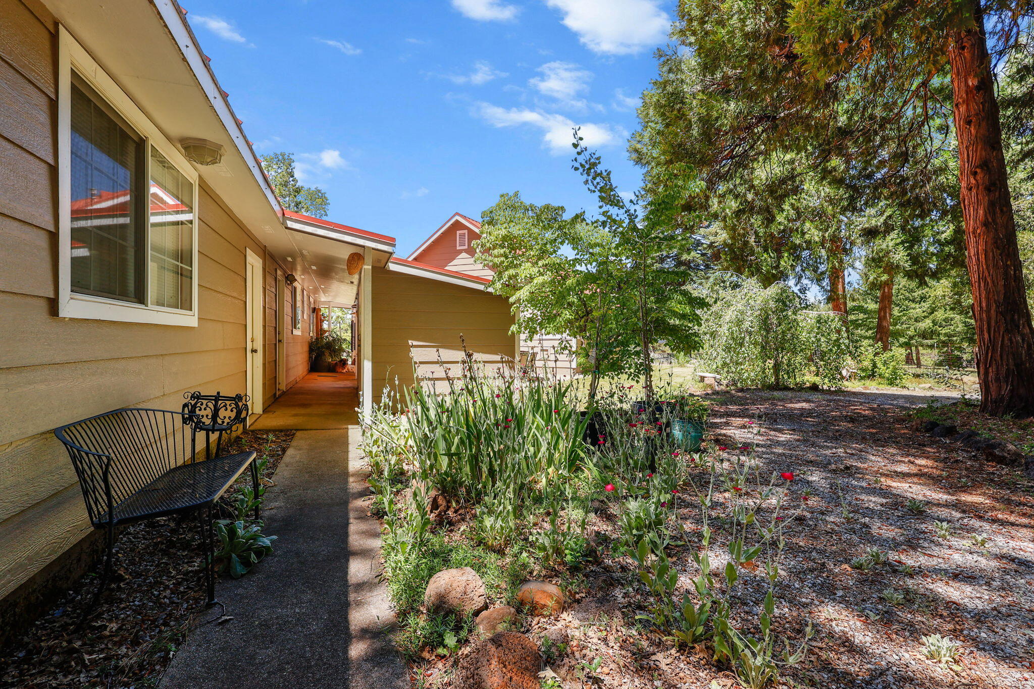 main property photo 75