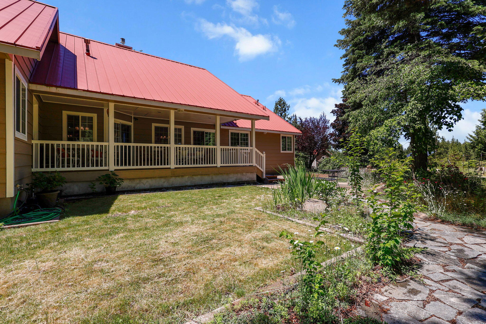 main property photo 77