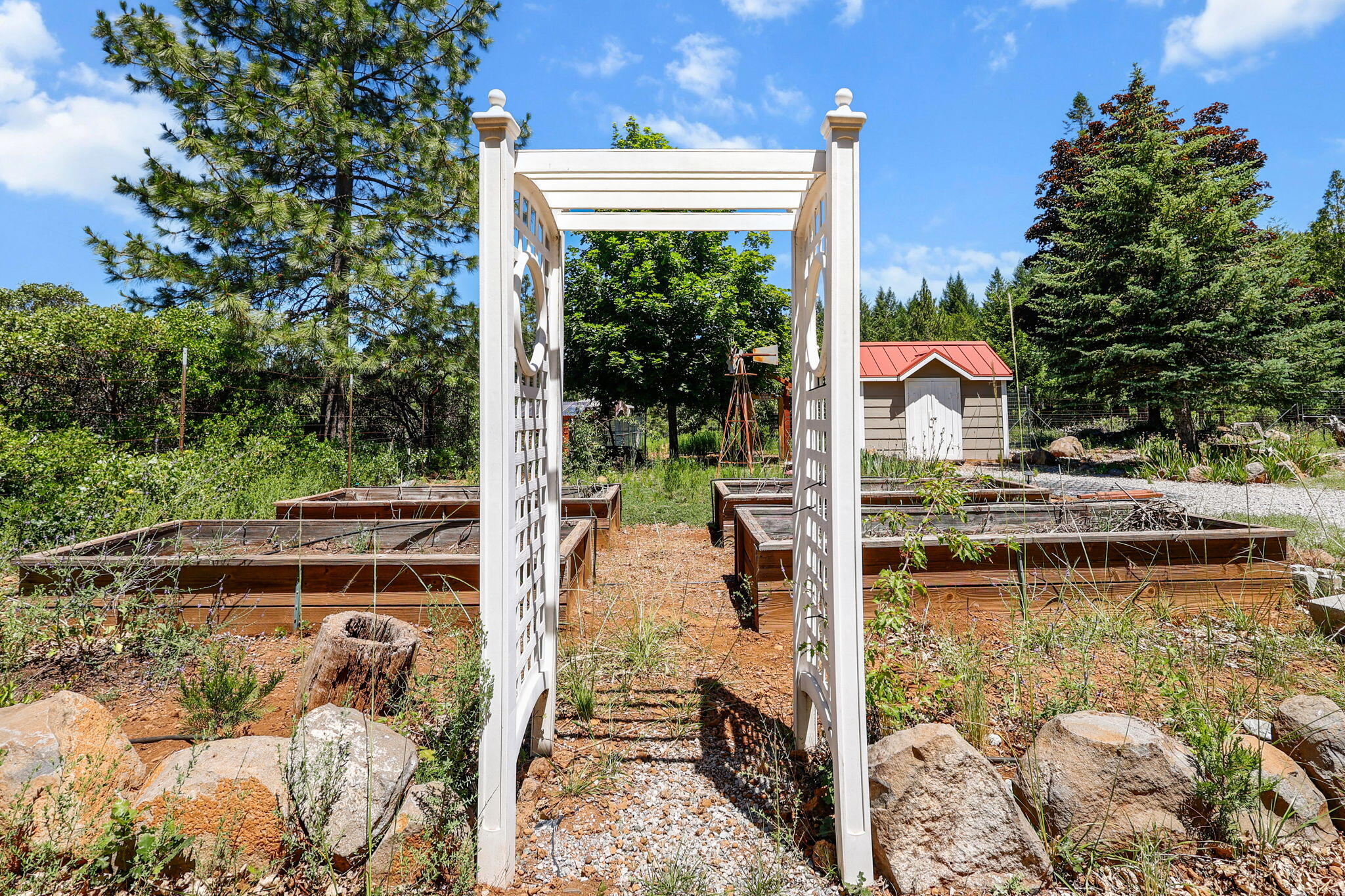 main property photo 79