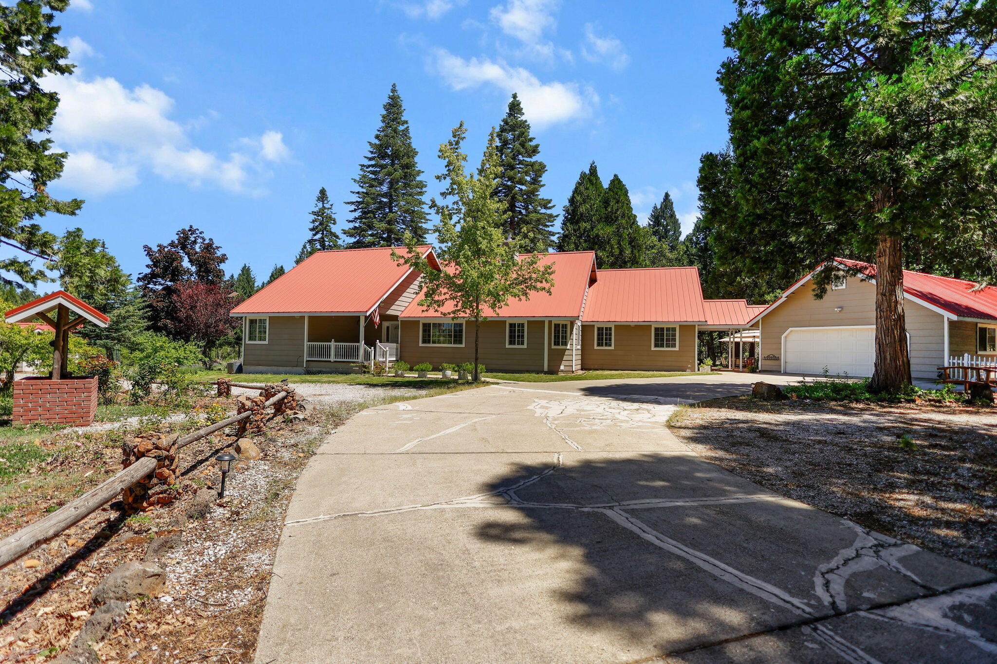 main property photo 94