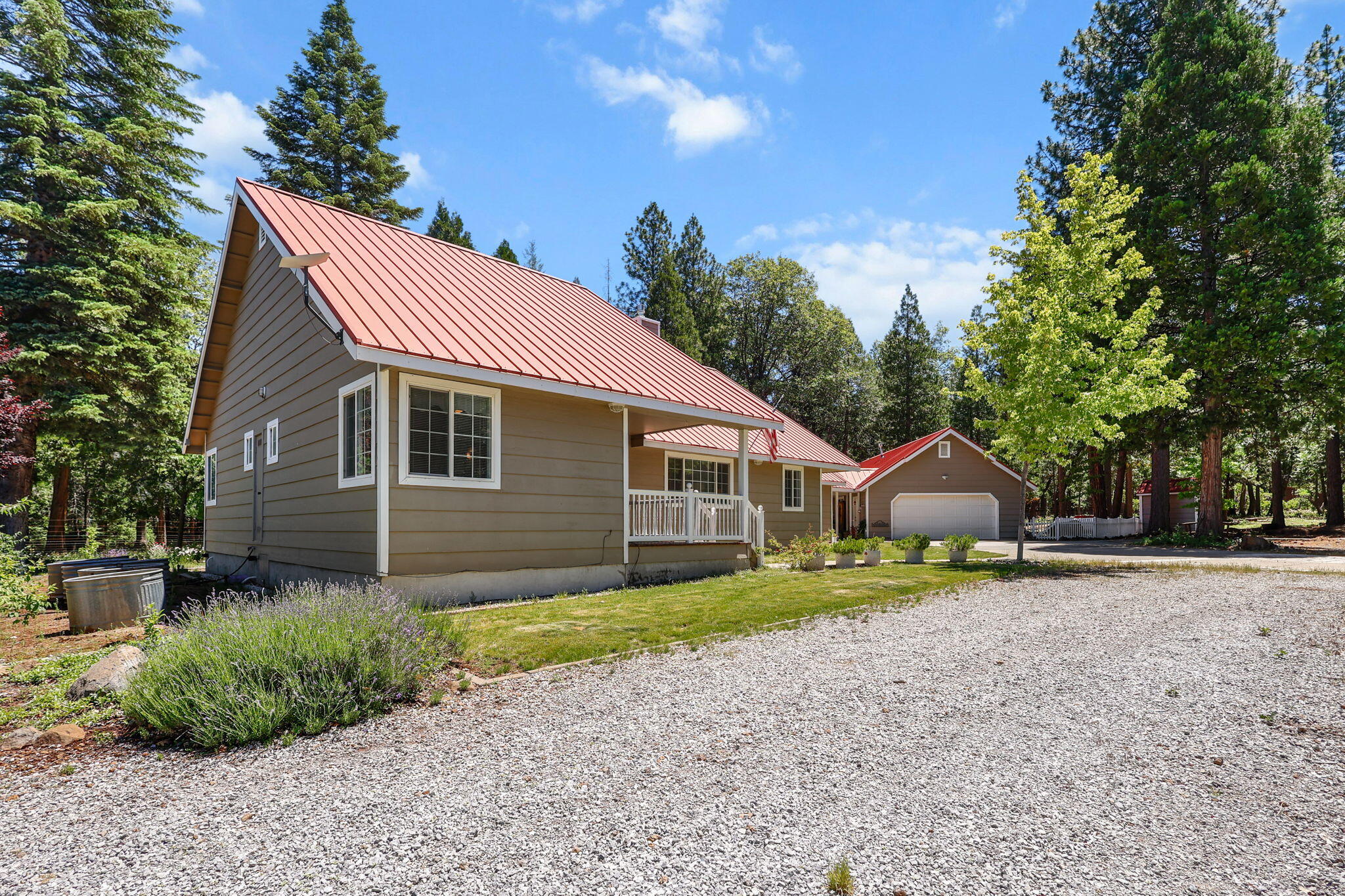 main property photo 96
