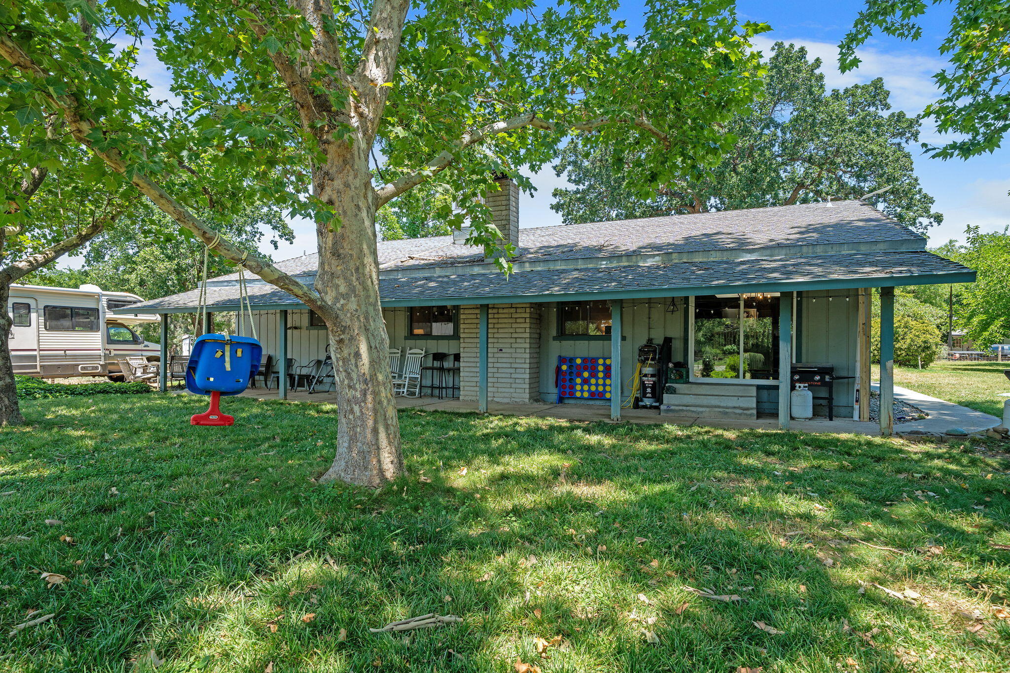 main property photo 32