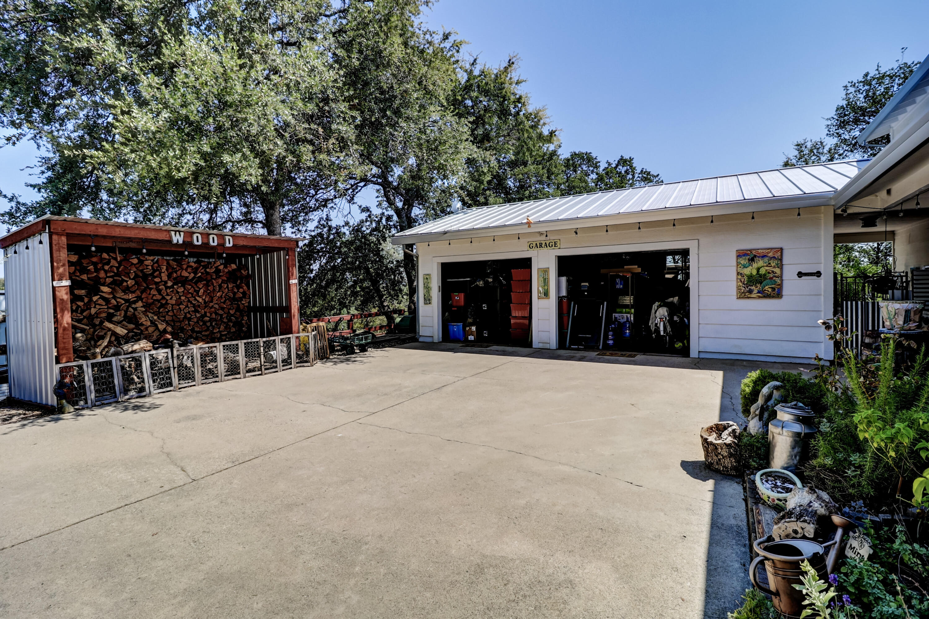 main property photo 92