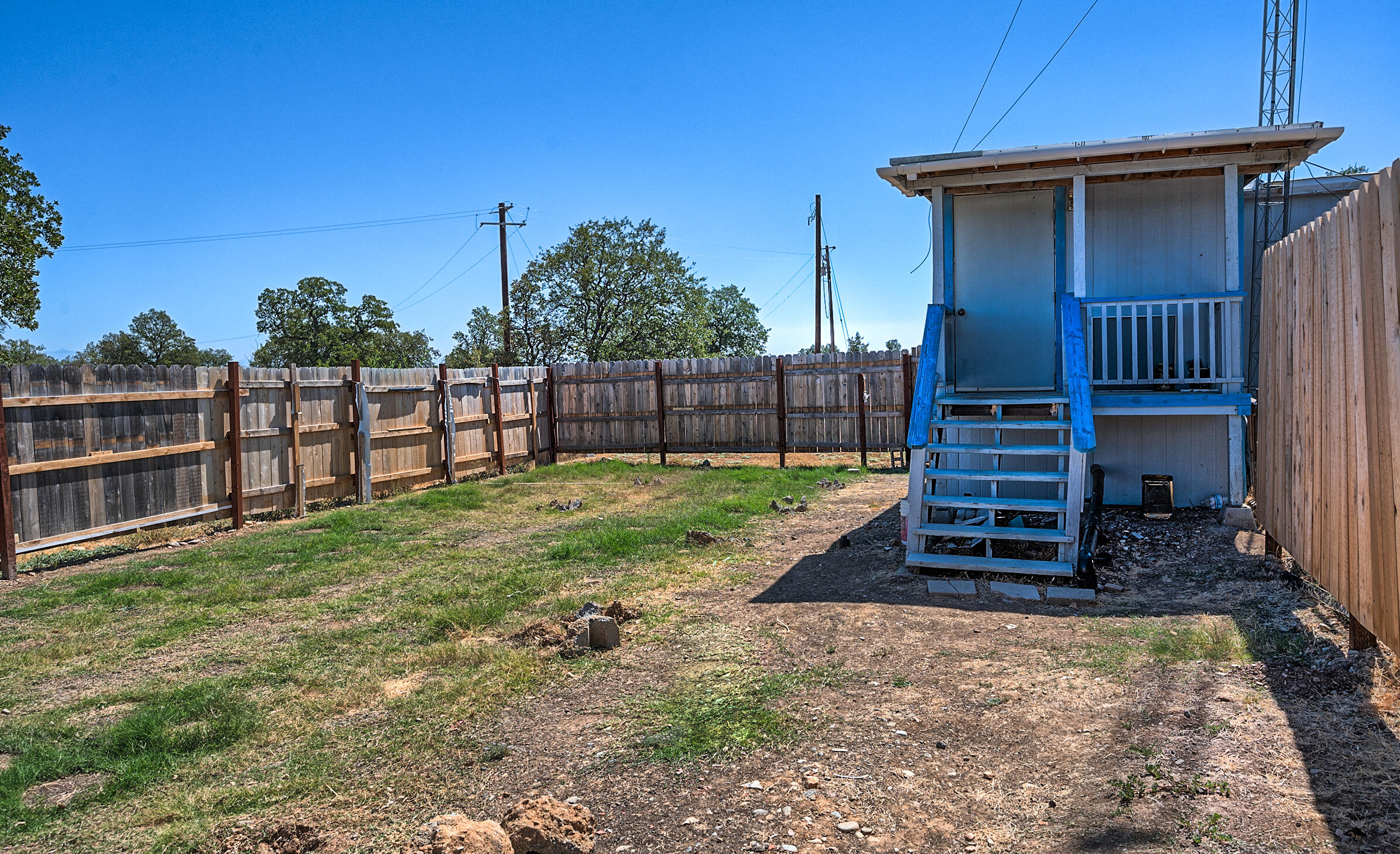 main property photo 11