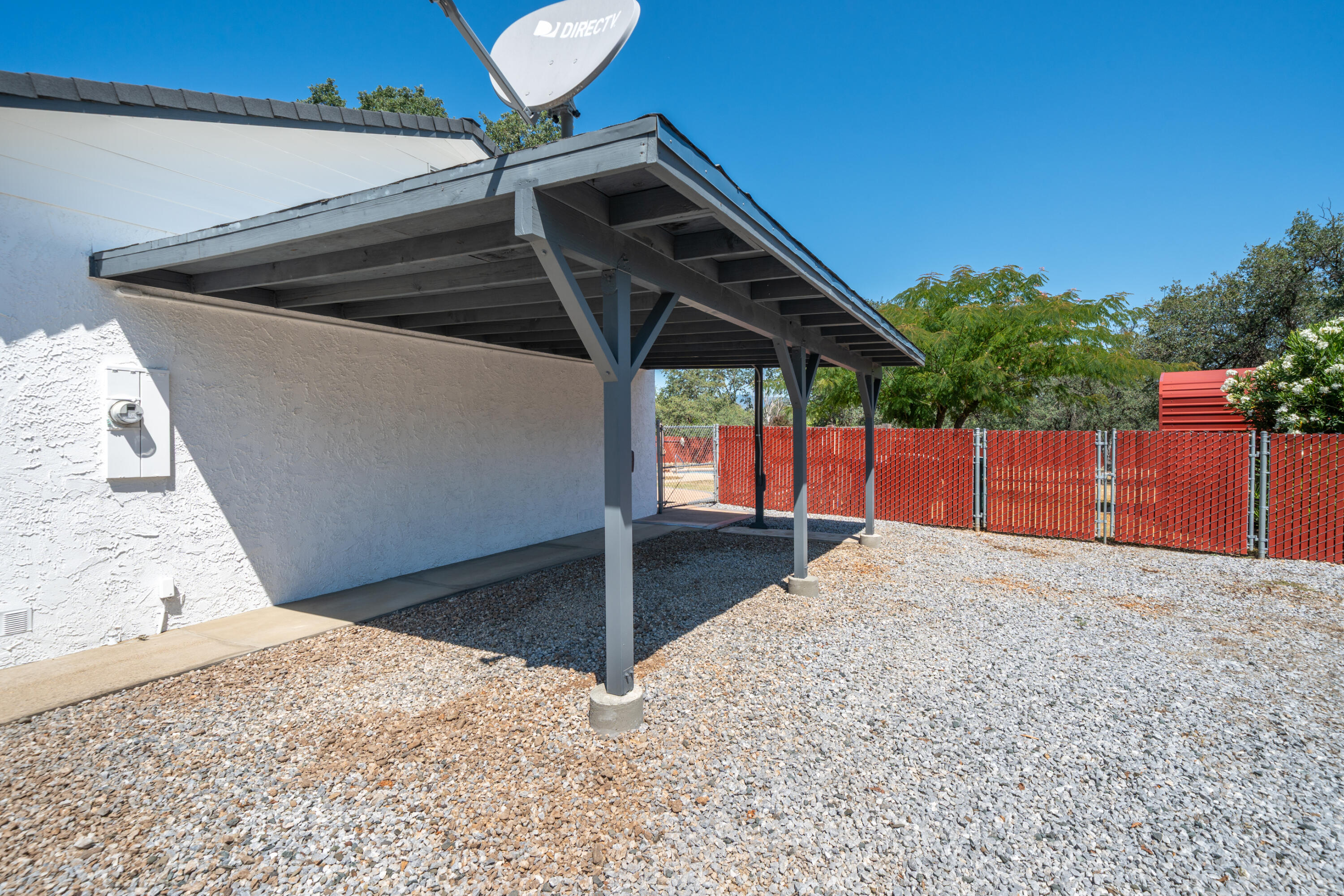main property photo 61