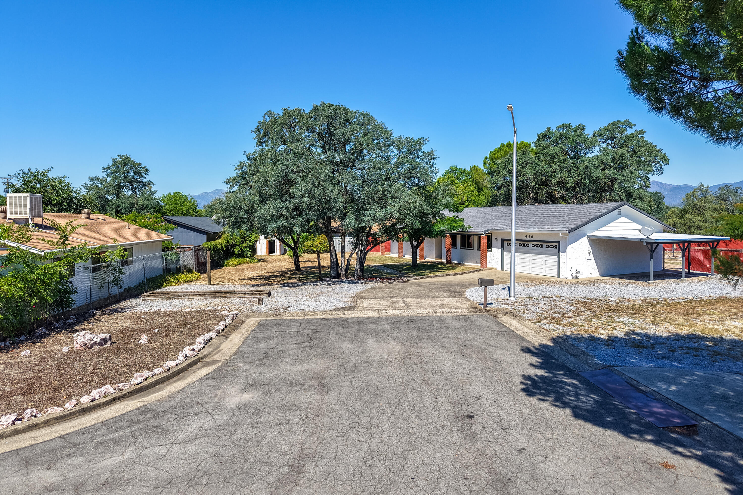 main property photo 70