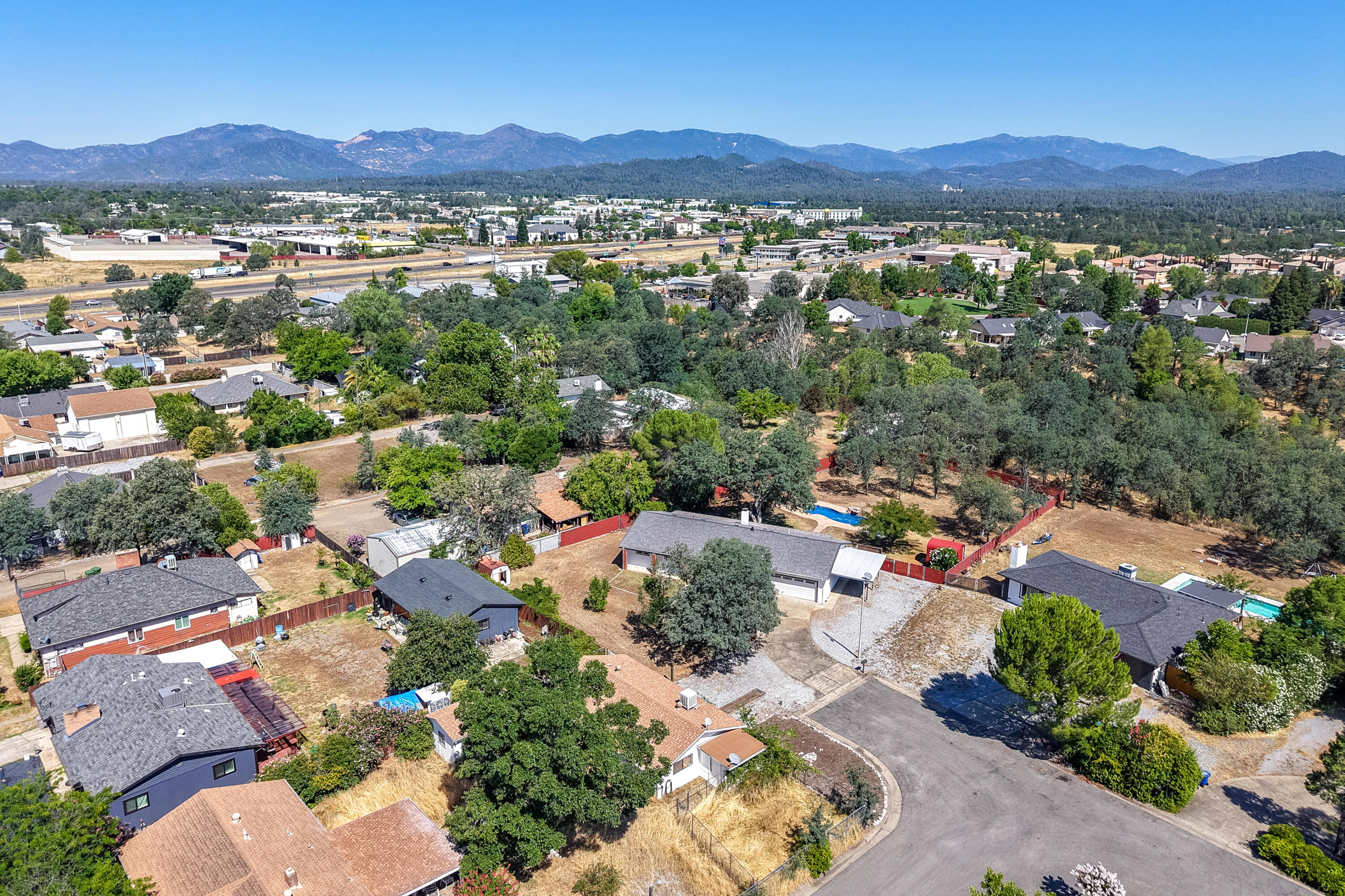 main property photo 73