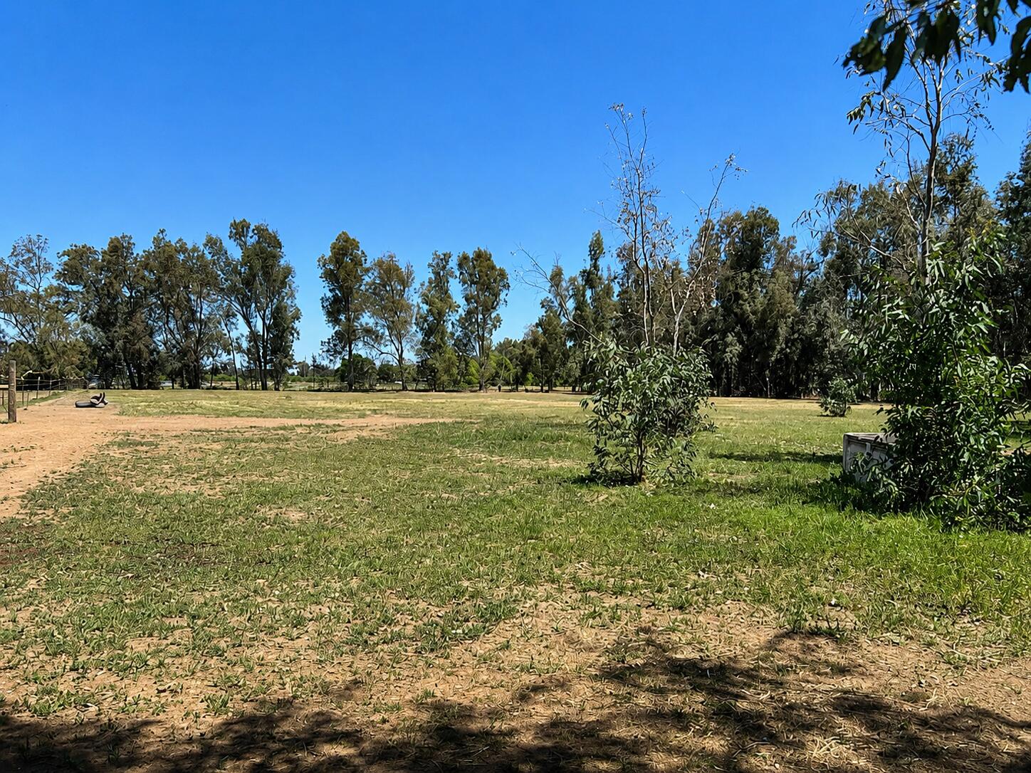 main property photo 30