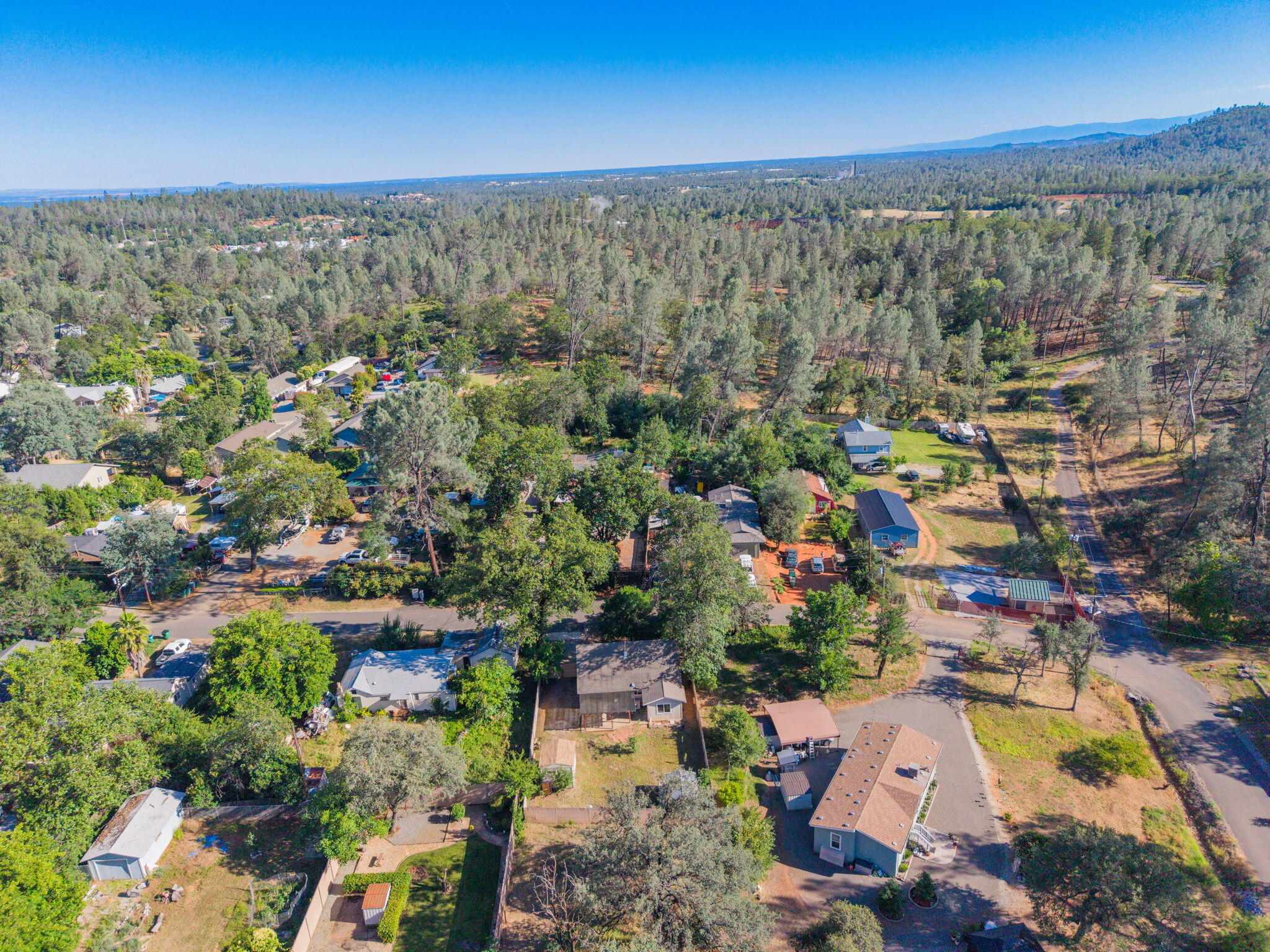 main property photo 25