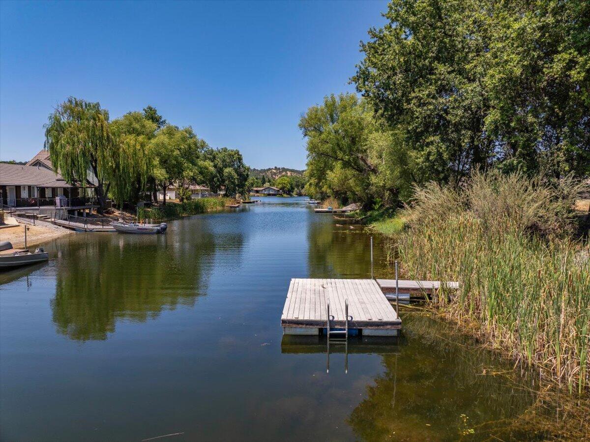 main property photo 31