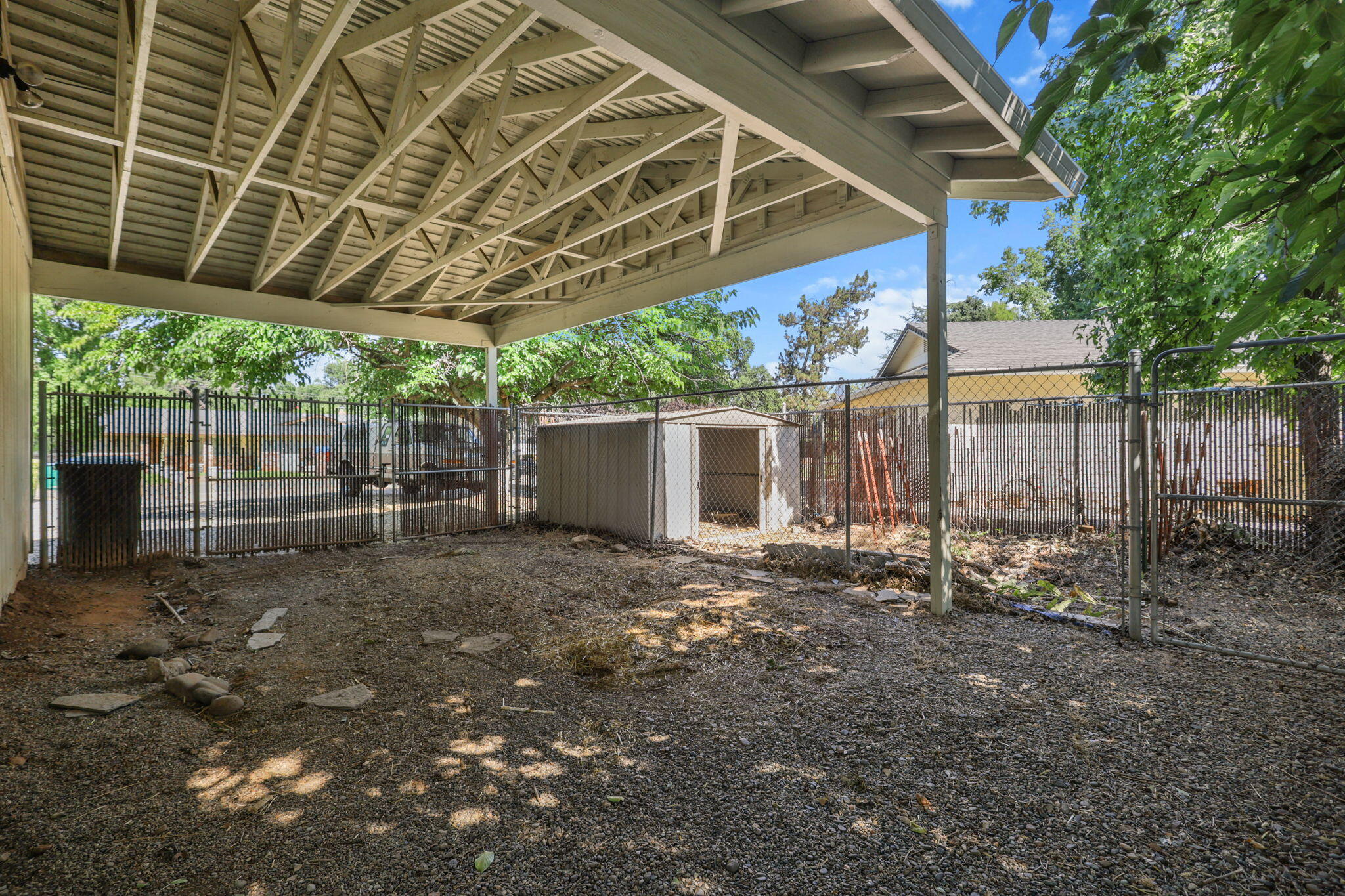 main property photo 44