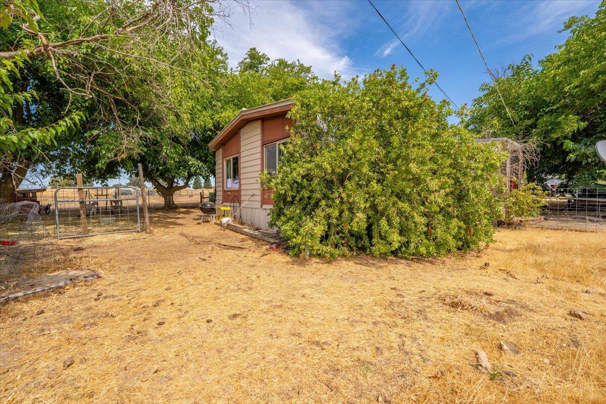main property photo 111