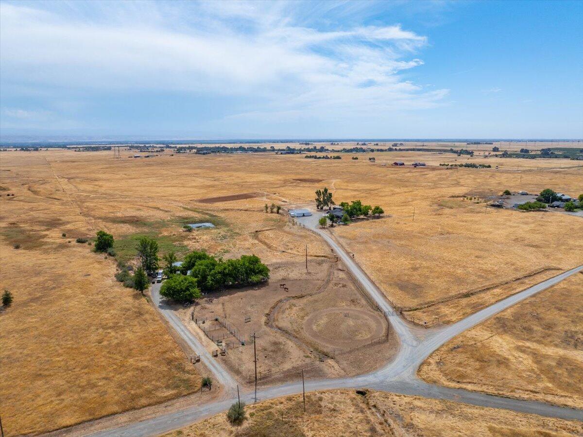 main property photo 116