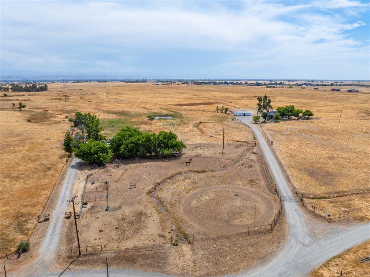 main property photo 117