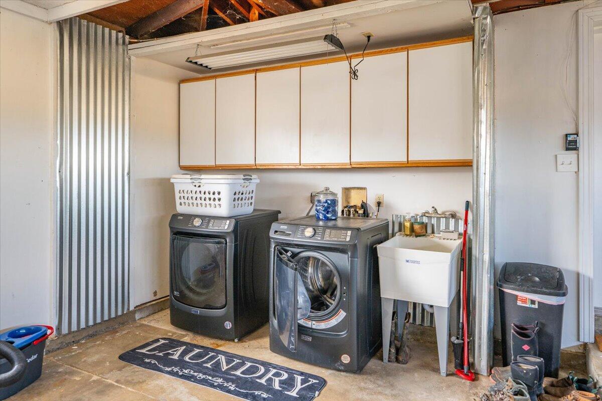 main property photo 60