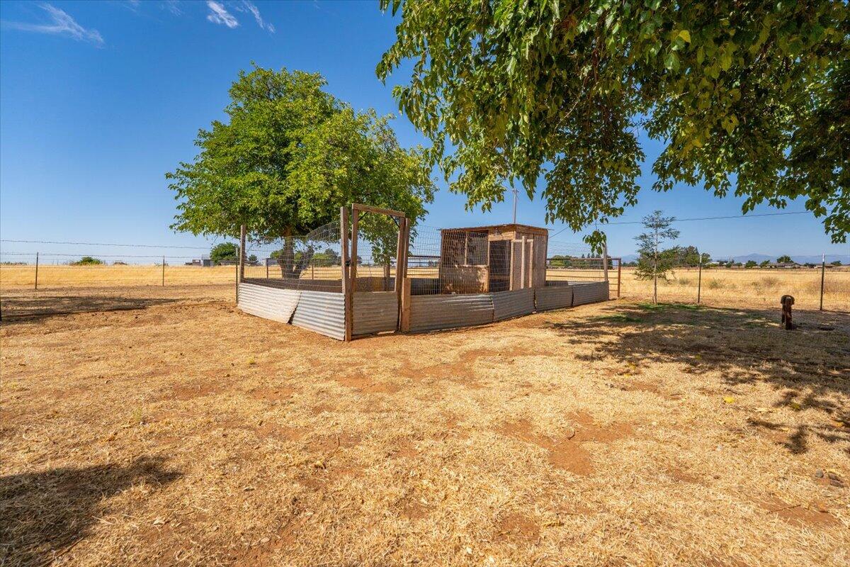 main property photo 66