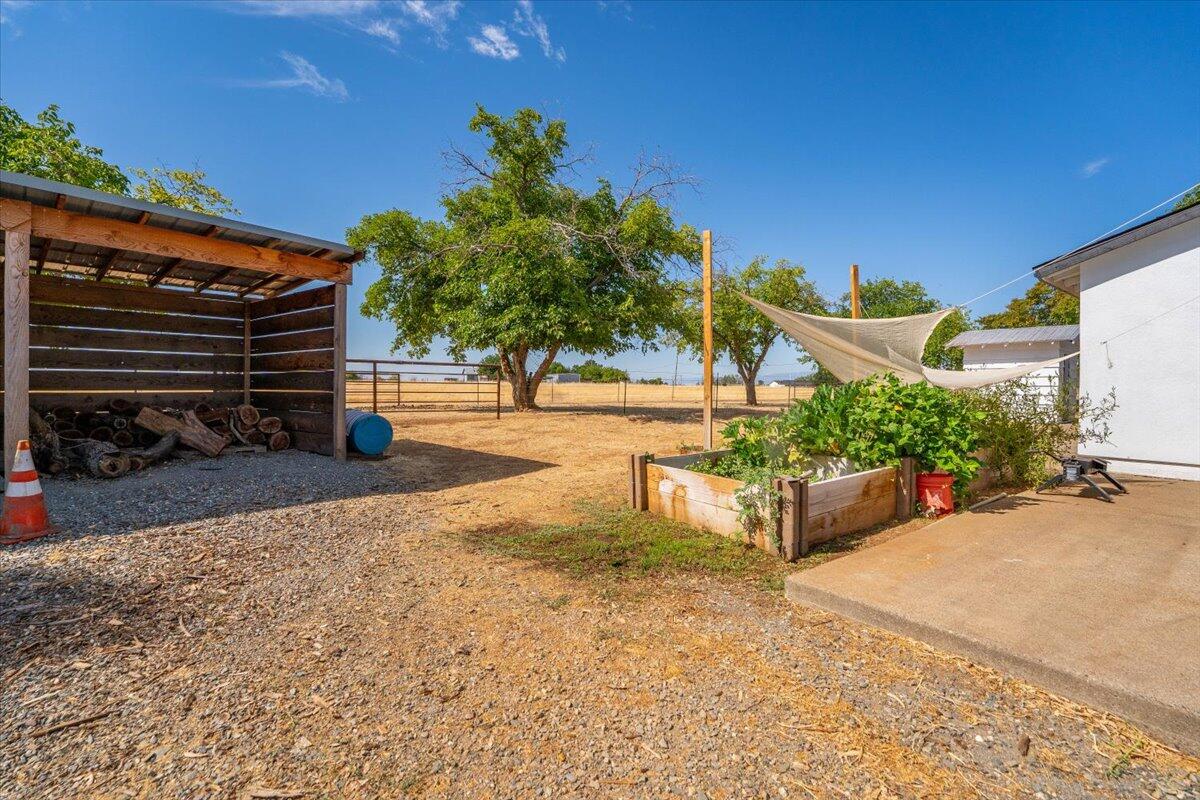 main property photo 73