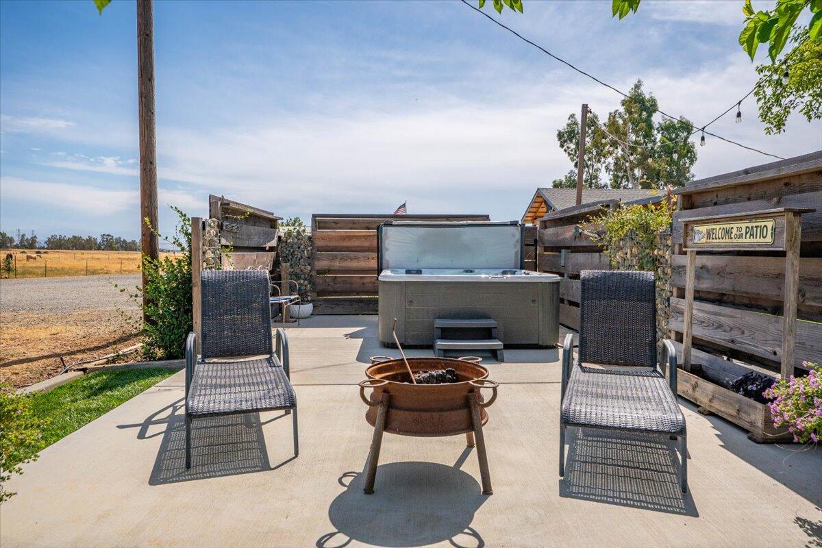 main property photo 75