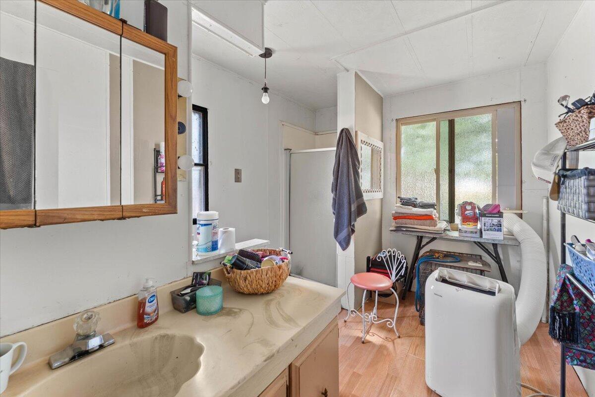 main property photo 95