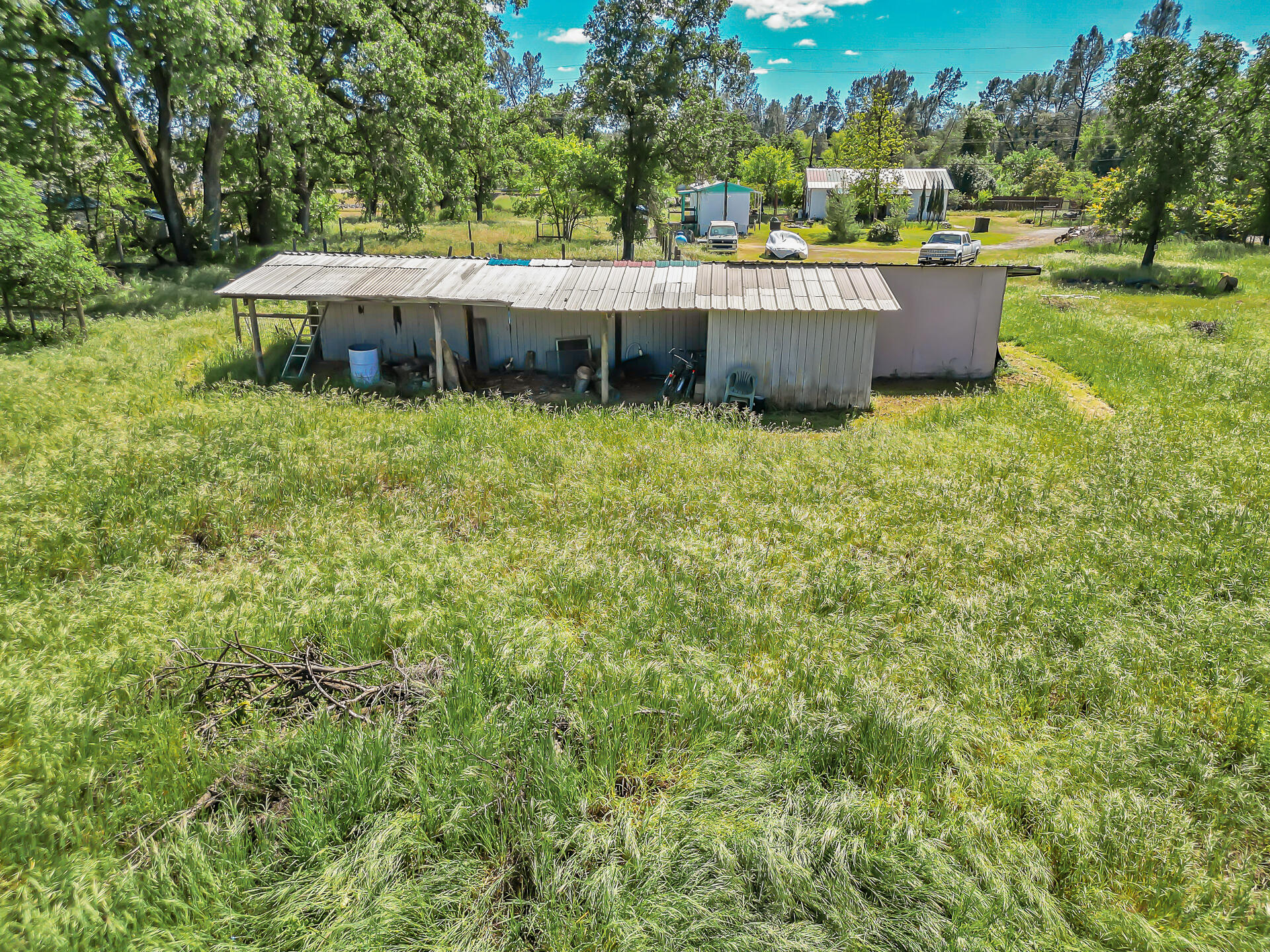 main property photo 35