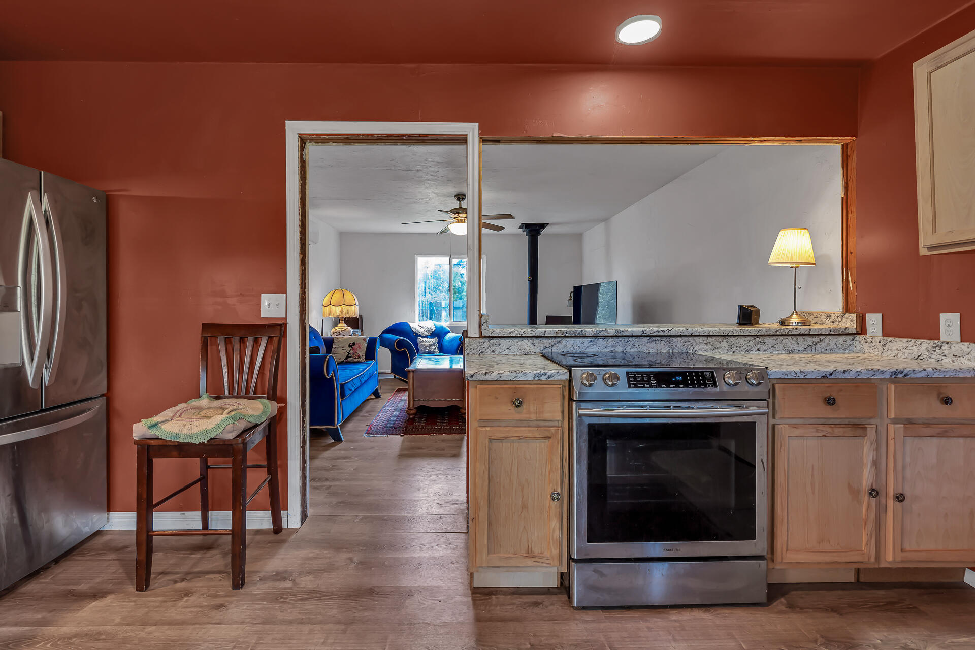 main property photo 4