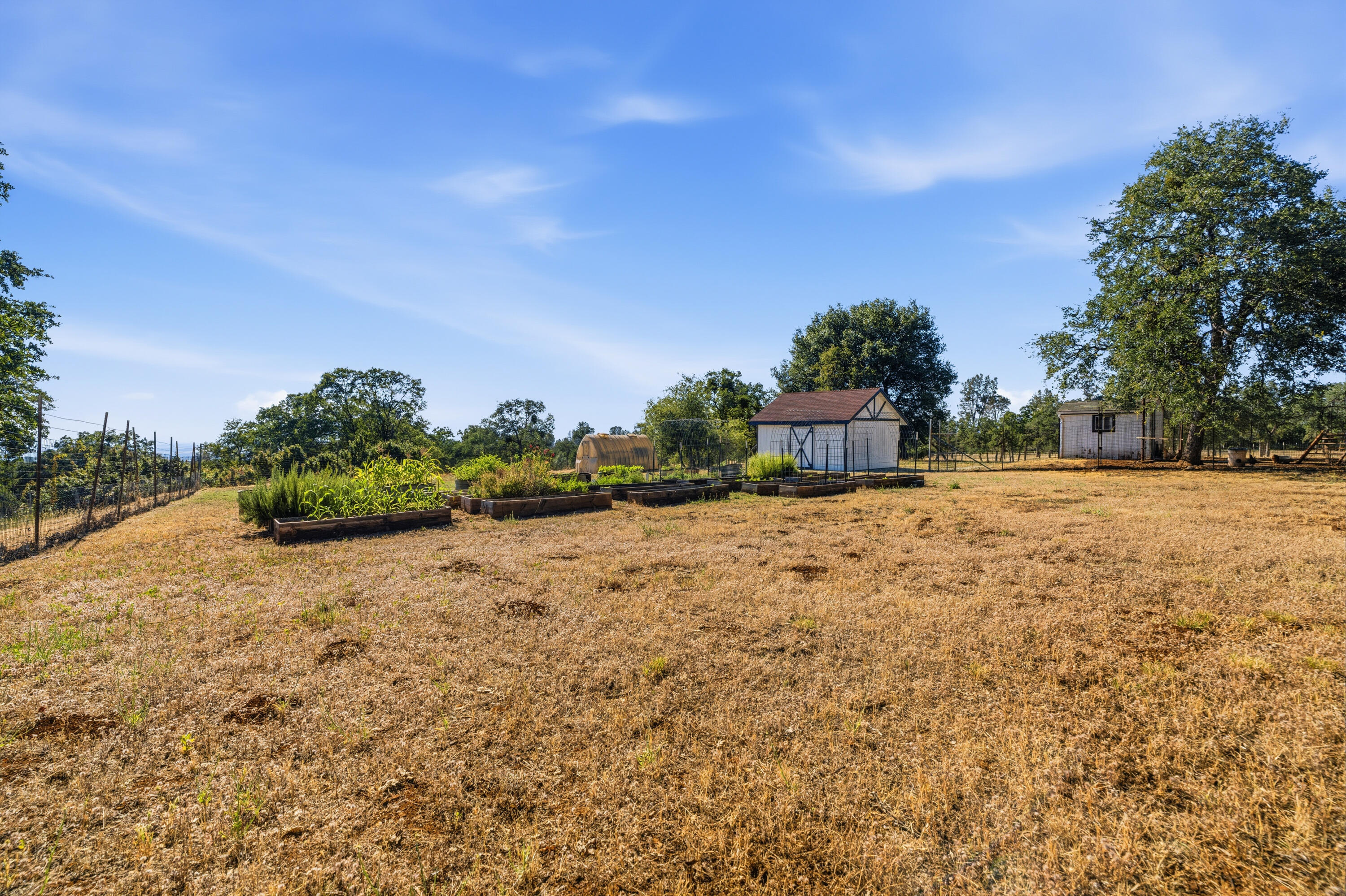 main property photo 114