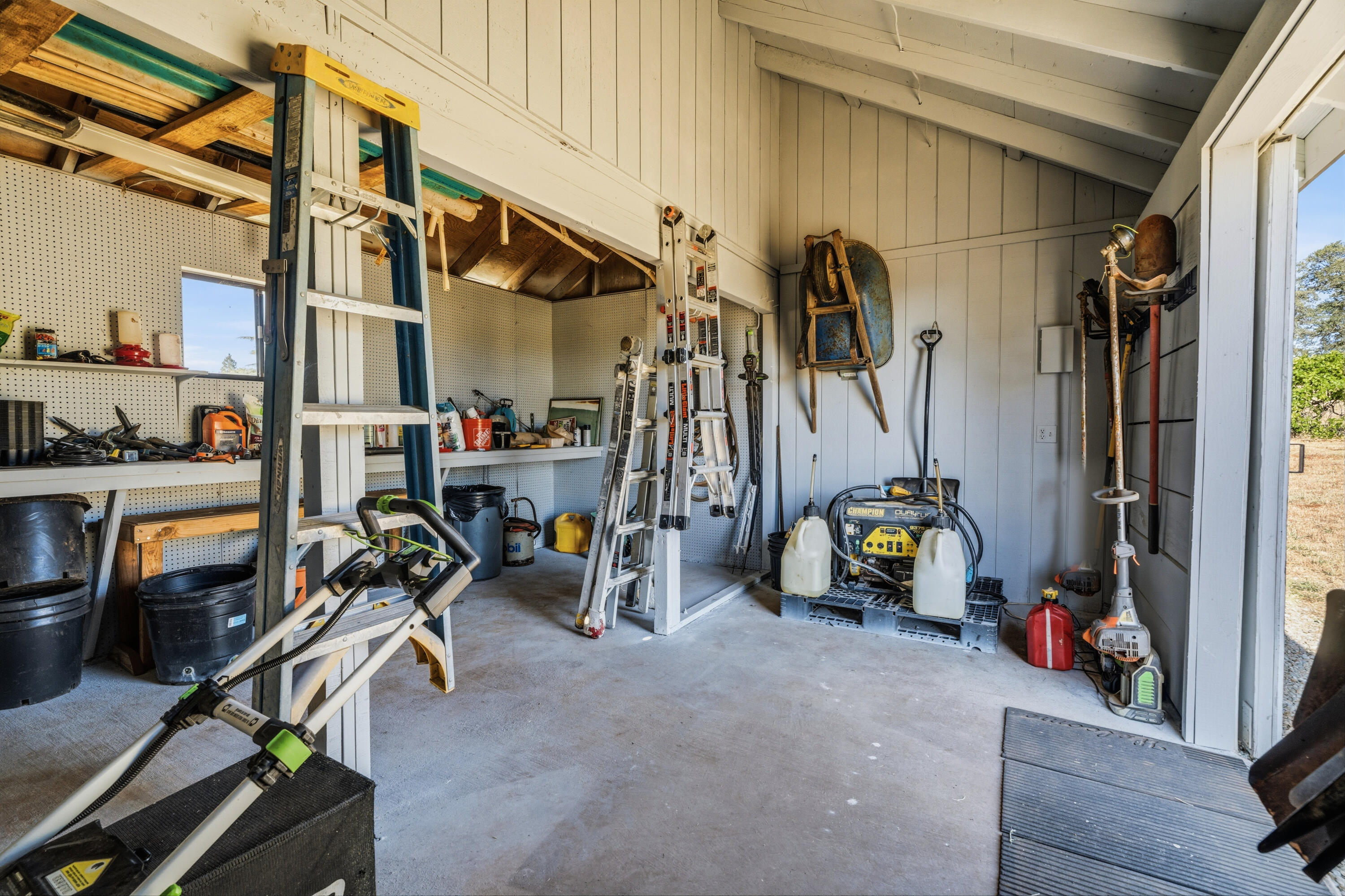 main property photo 120