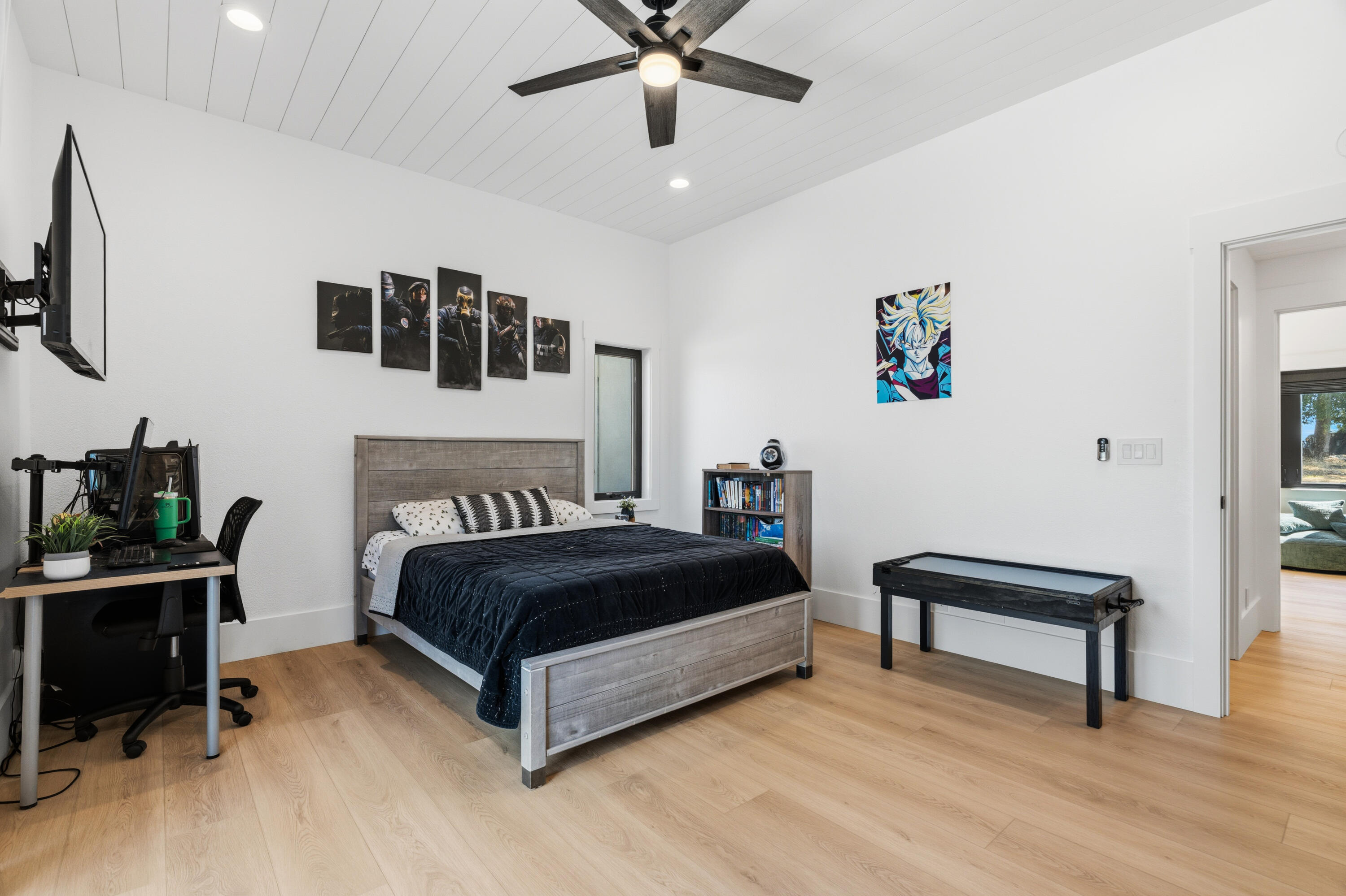 main property photo 66