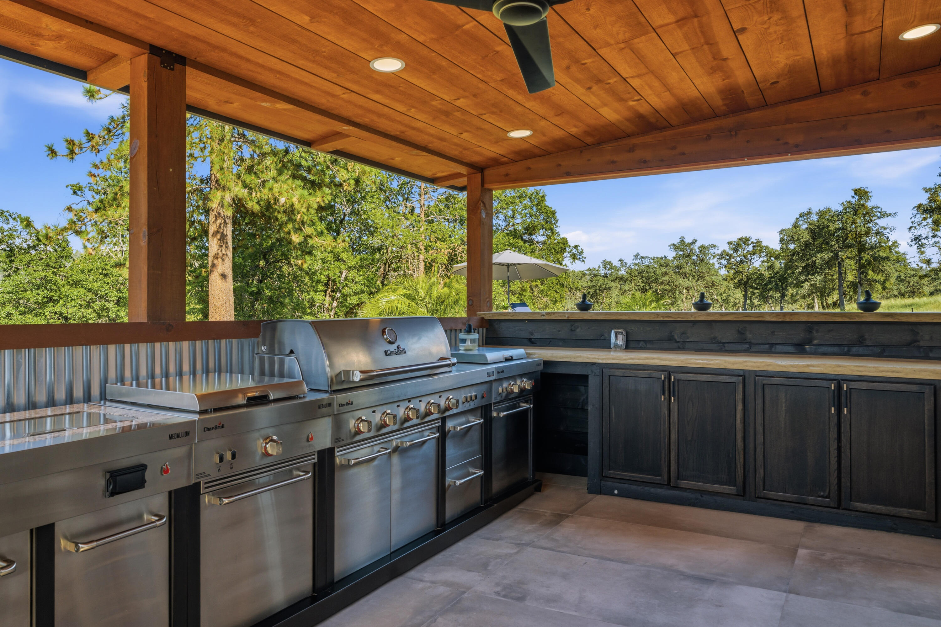main property photo 75