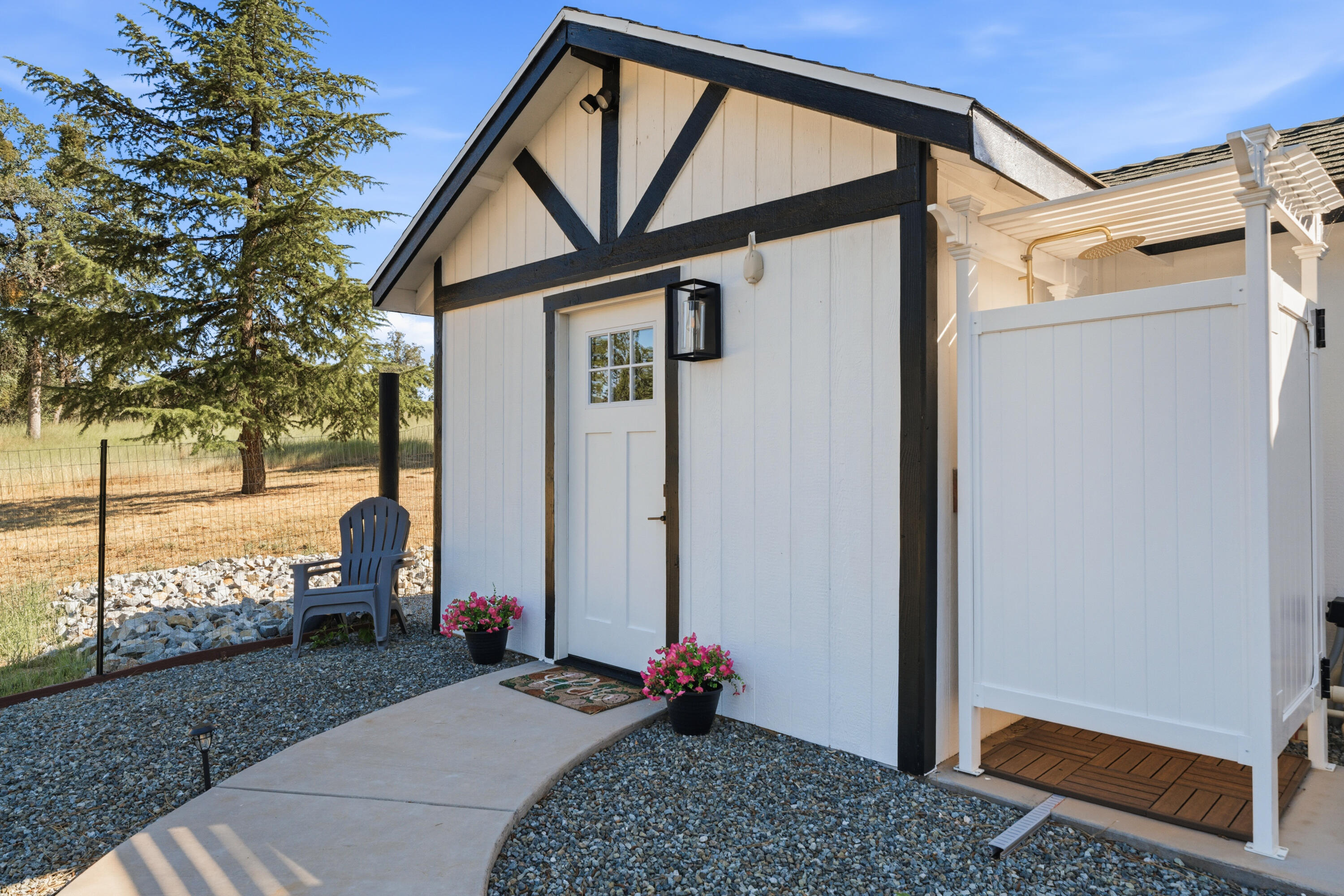 main property photo 80