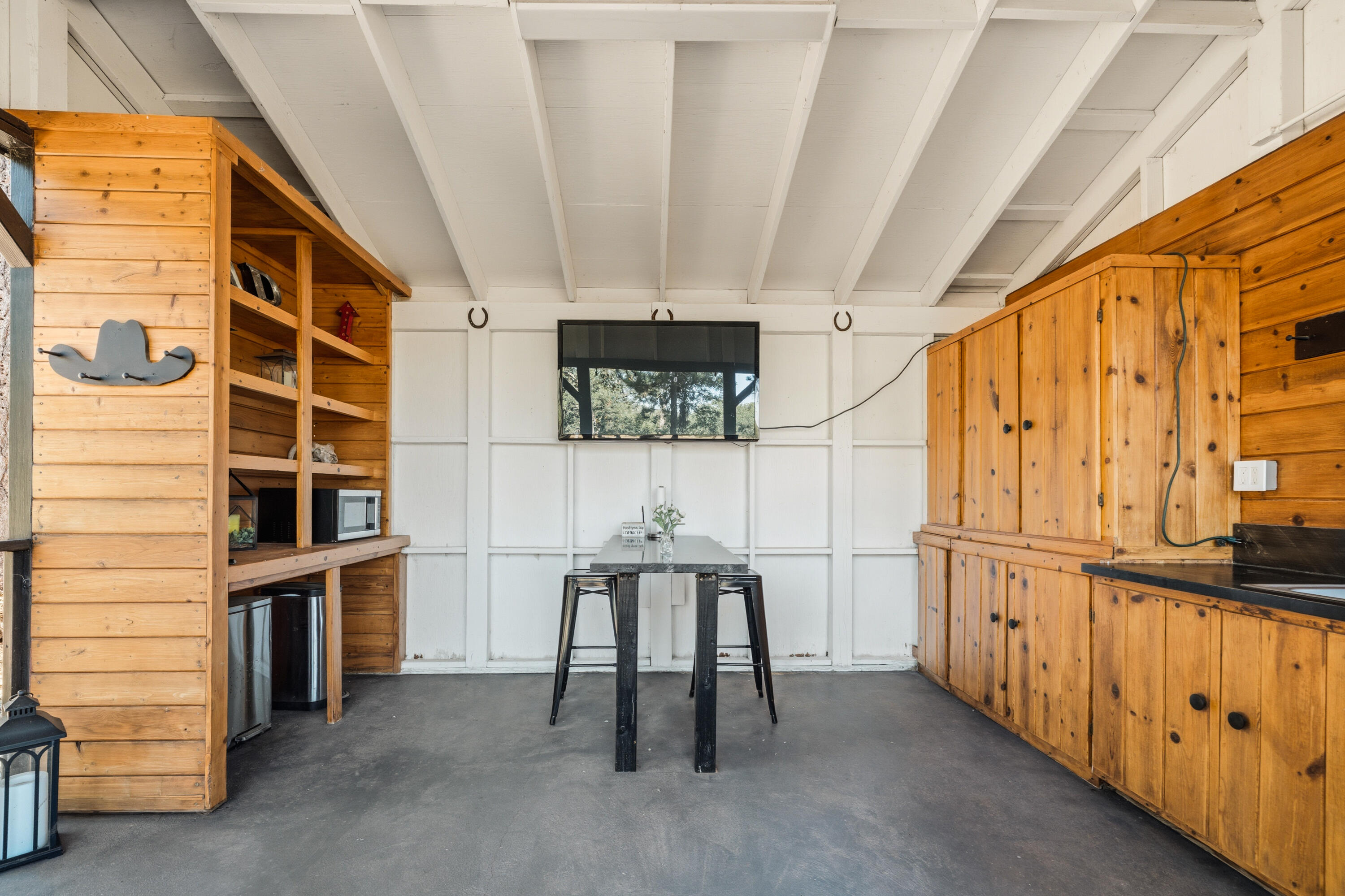 main property photo 88
