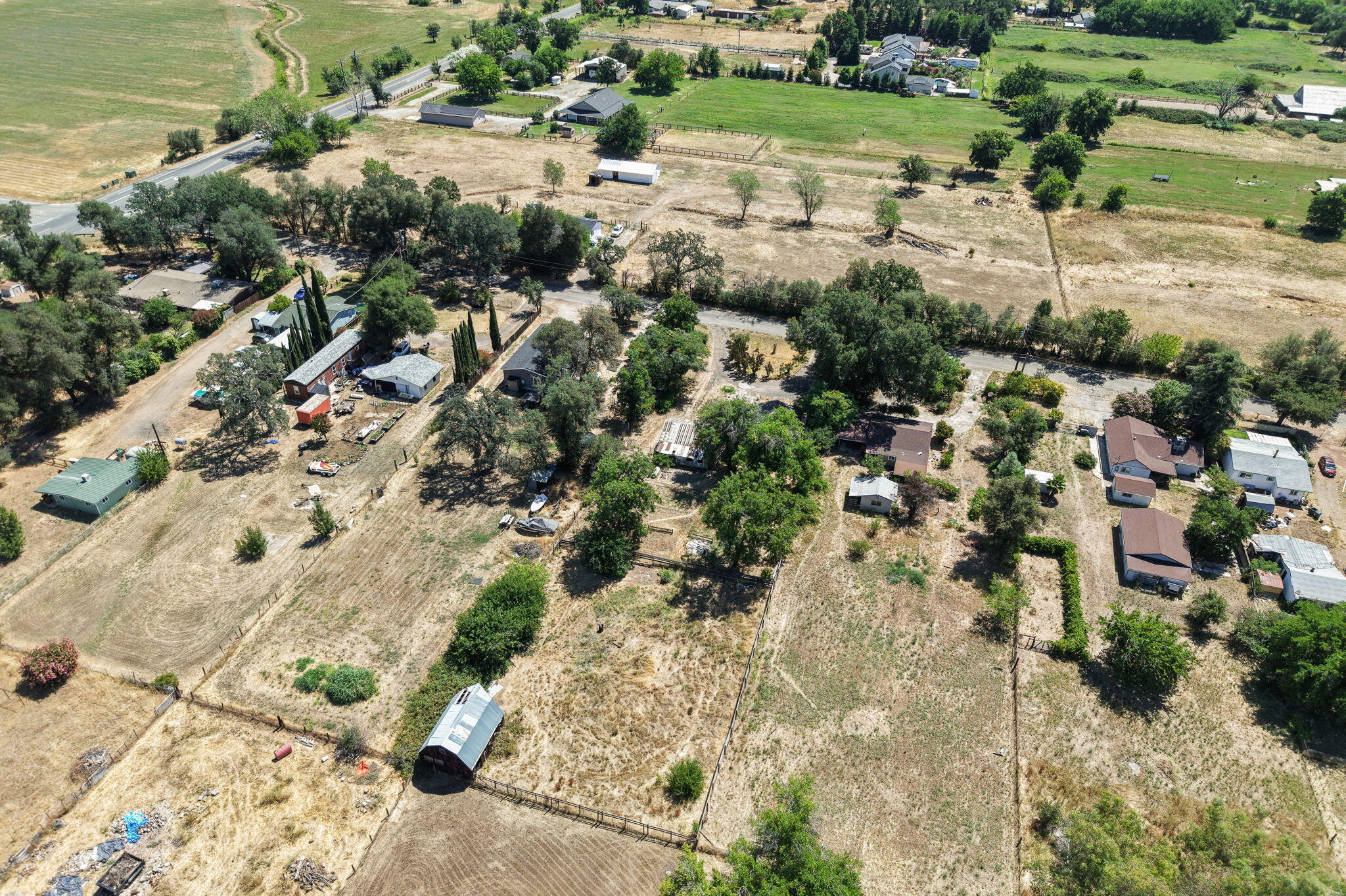 main property photo 41